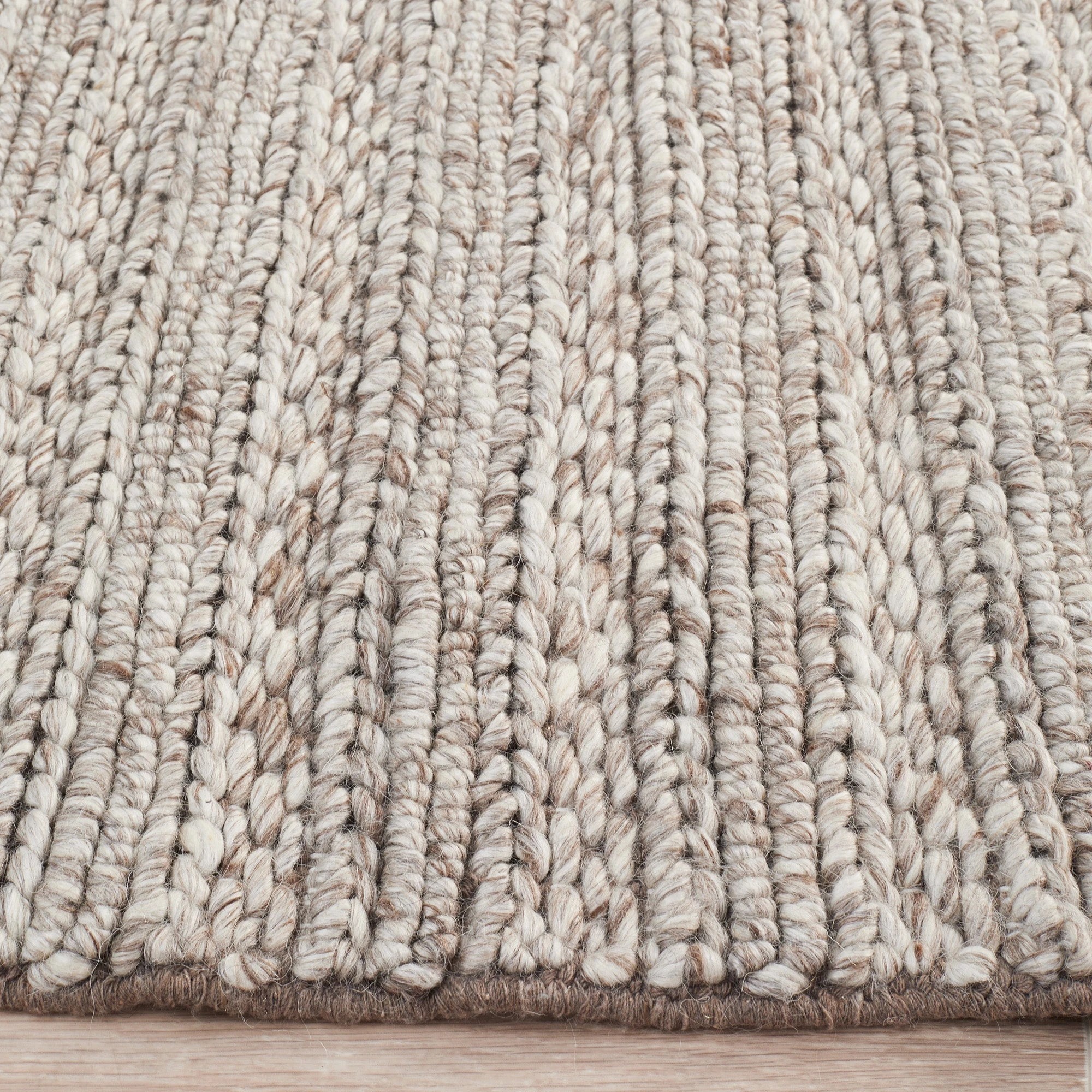 5 Common Ground Rugs Meadow 801 225x155cm - White, 5 of 7