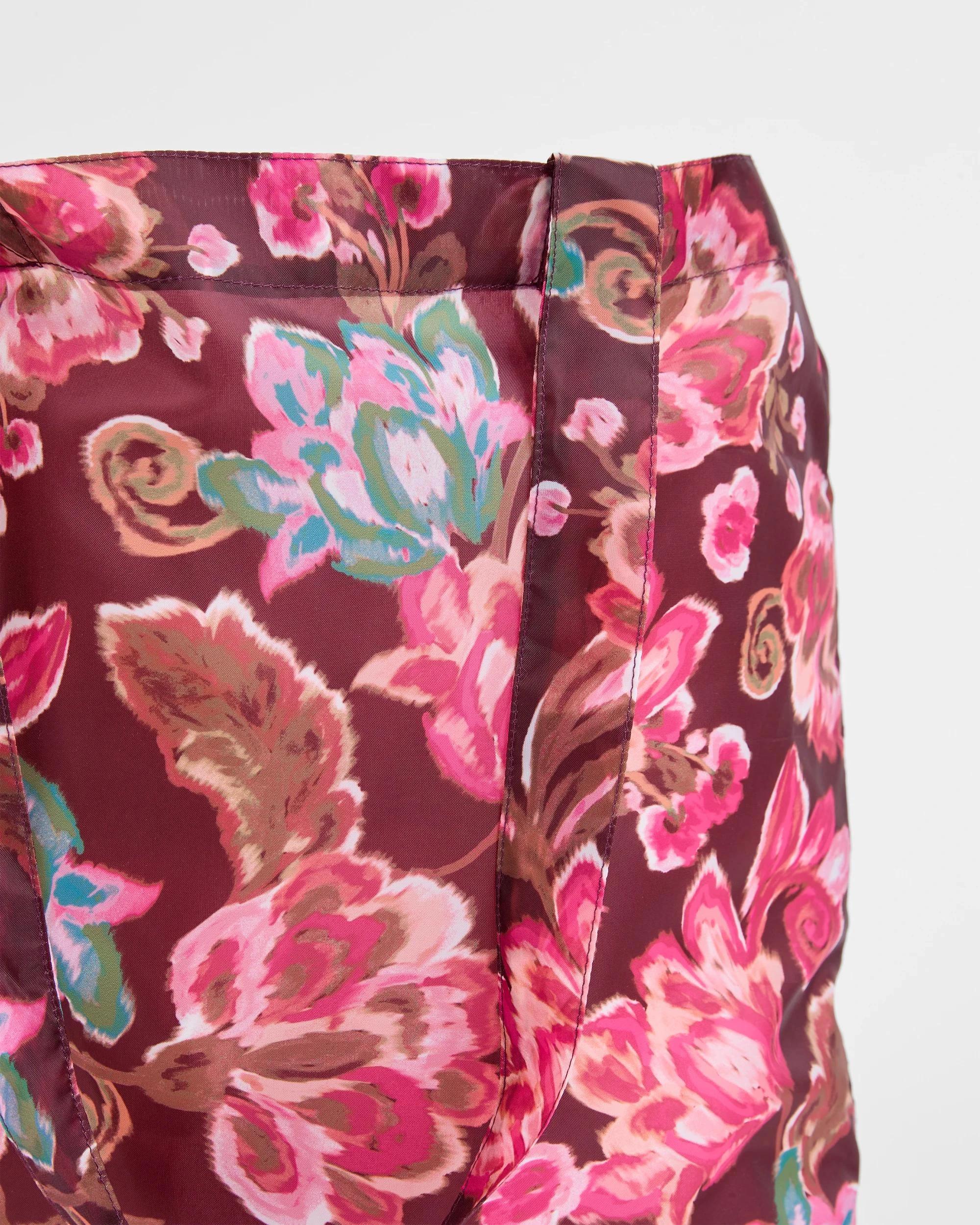 2 Target Fold Up Shopper Tote Bag FLORAL BATIQ BURGUNDY, 2 of 3