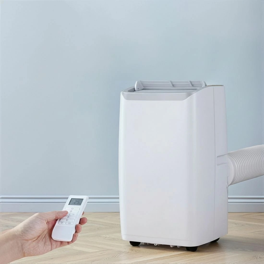 7 Devanti Portable Air Conditioner Dehumidifier Fan 14000BTU - White, 7 of 8