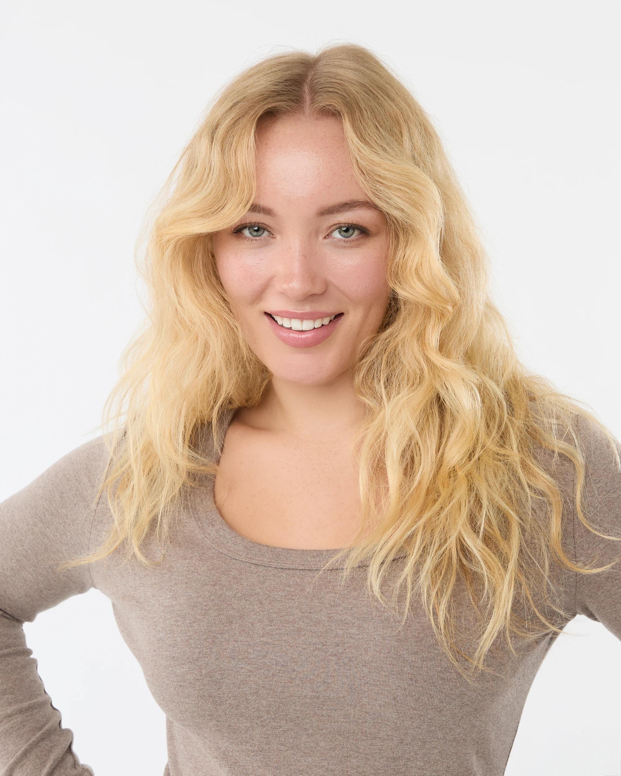 5 Long Sleeve Rib Scoop Neck T-shirt Taupe Mrl, 5 of 7