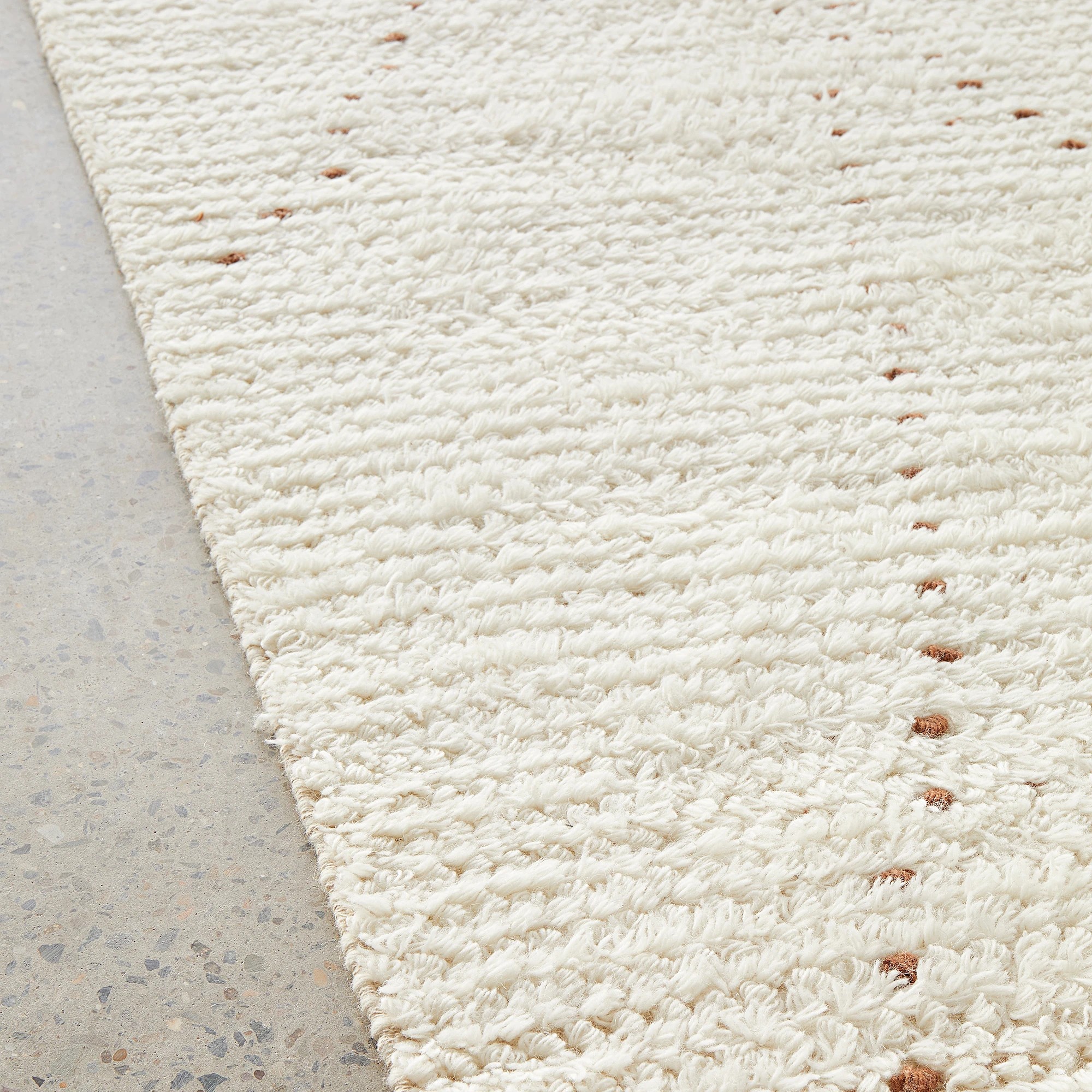 6 Common Ground Rugs Lumina Daina 290x200 cm Rug - Beige, 6 of 7