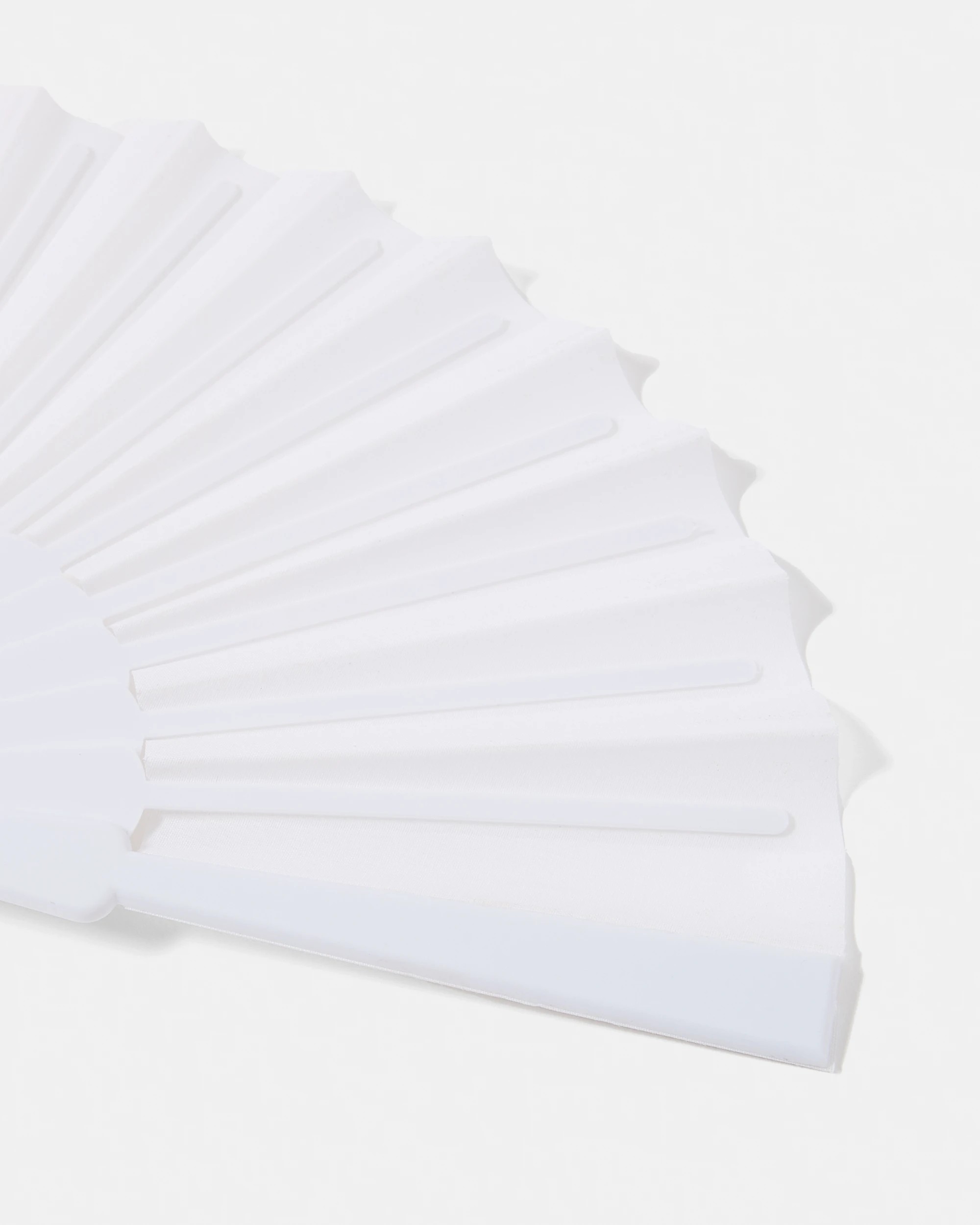 2 Plain Fan - White, 2 of 3