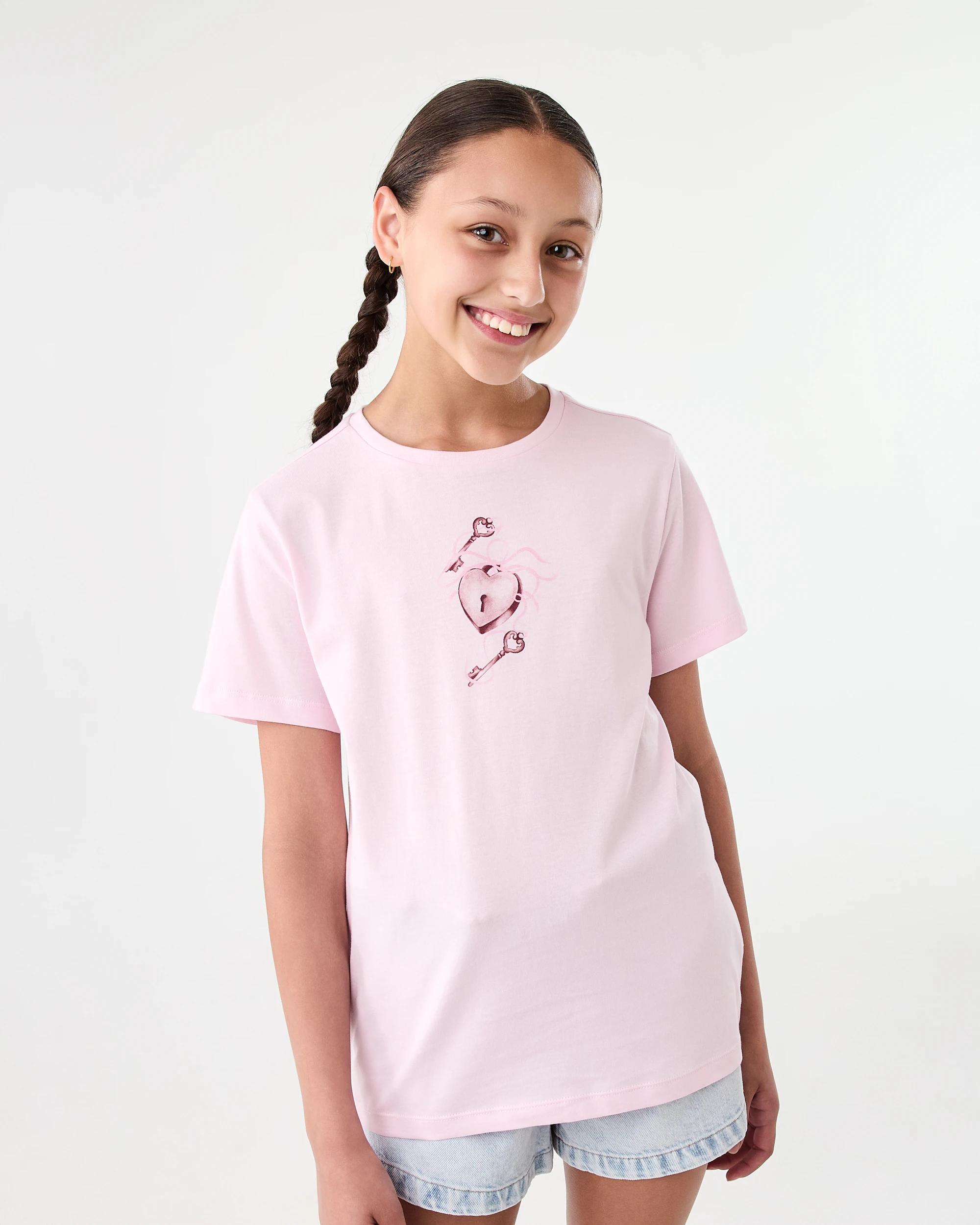 1 Short Sleeve Print T-shirt Pnk Lock, 1 of 7