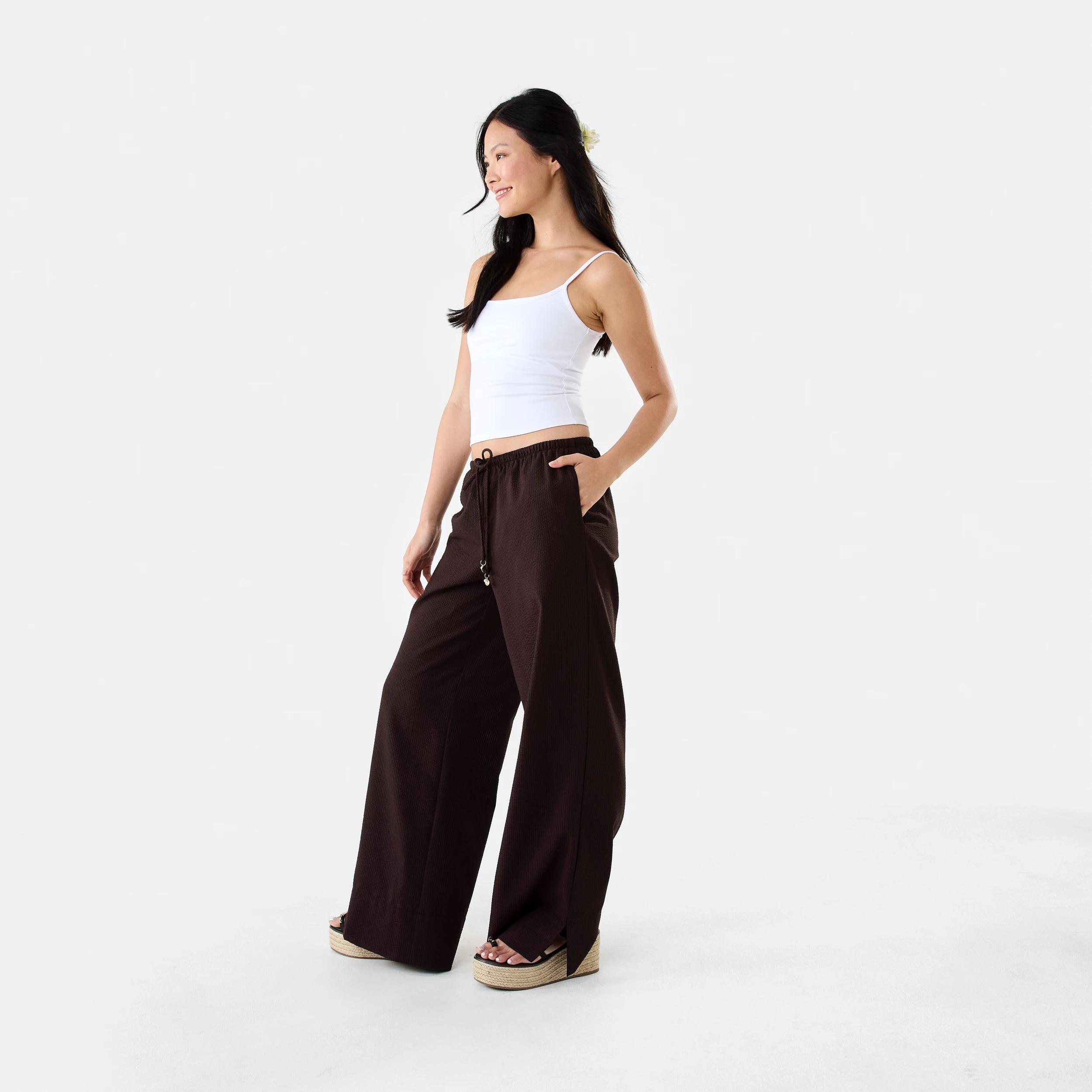 5 Contour Shelf Cami White, 5 of 8