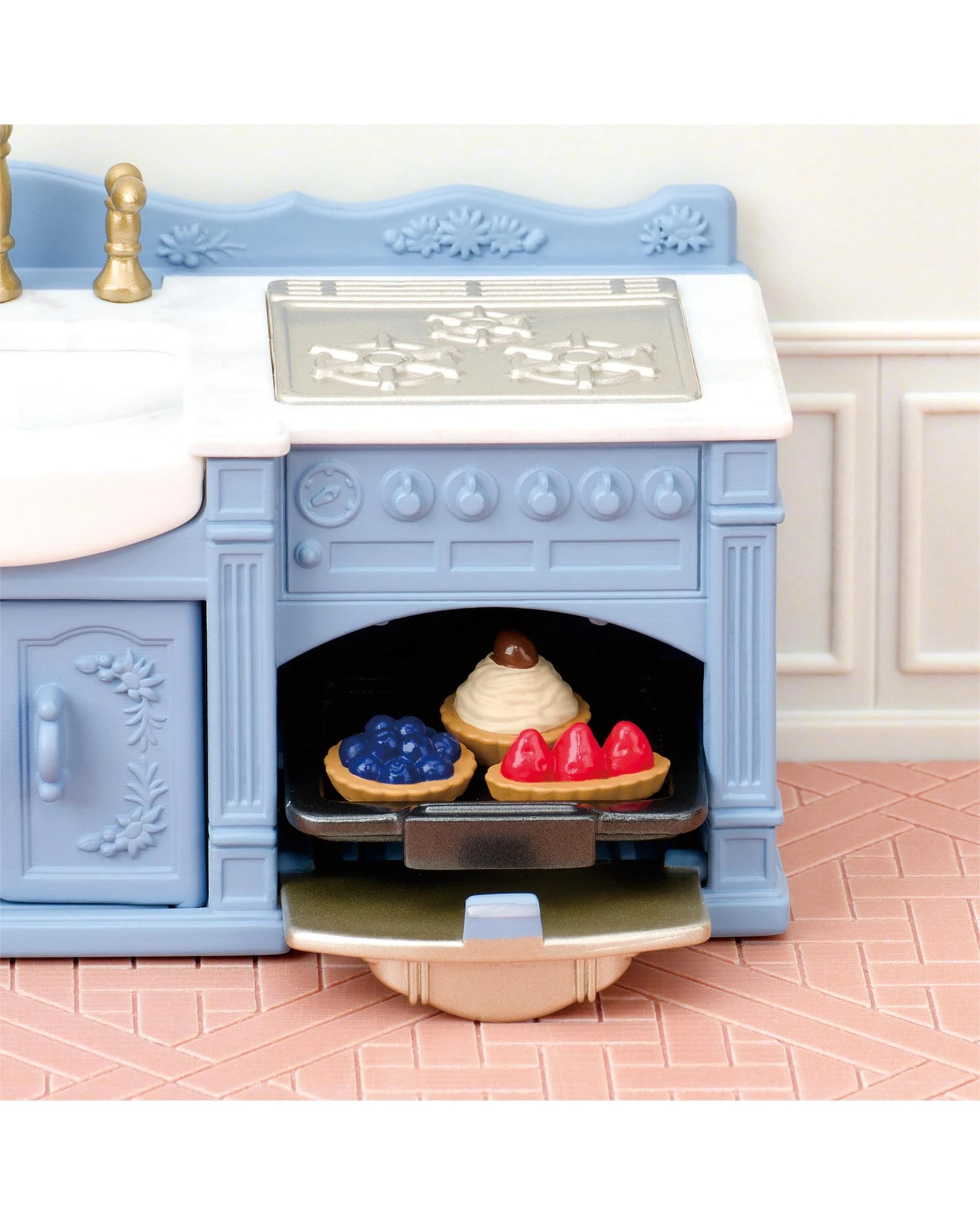 8 Sylvanian Families Red Roof Riverside Manor Elegant Dining Room, 8 of 9