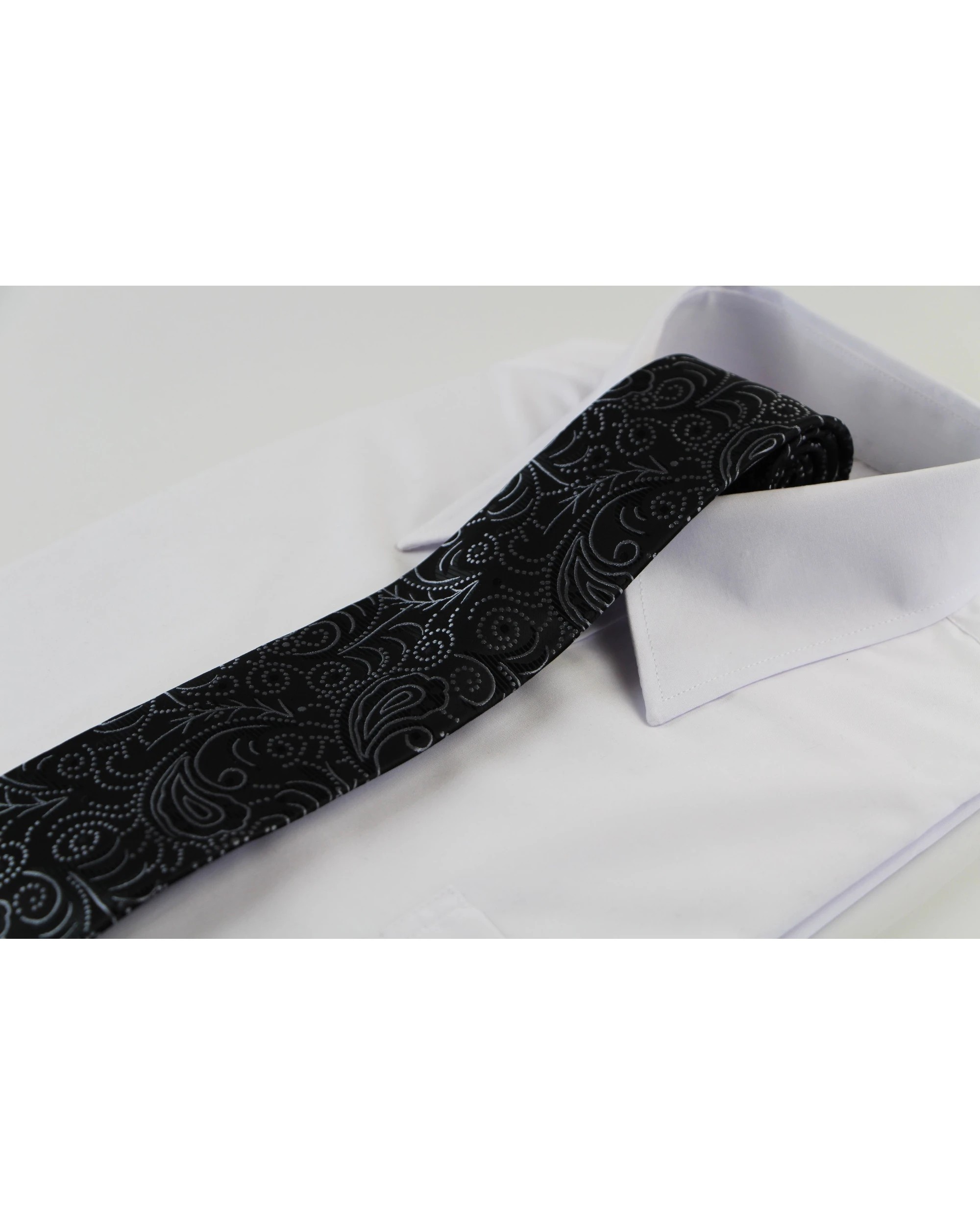 1 Zasel Mens Black & Silver Boho Paisley Patterned 8cm Neck Tie - Multi, 1 of 3
