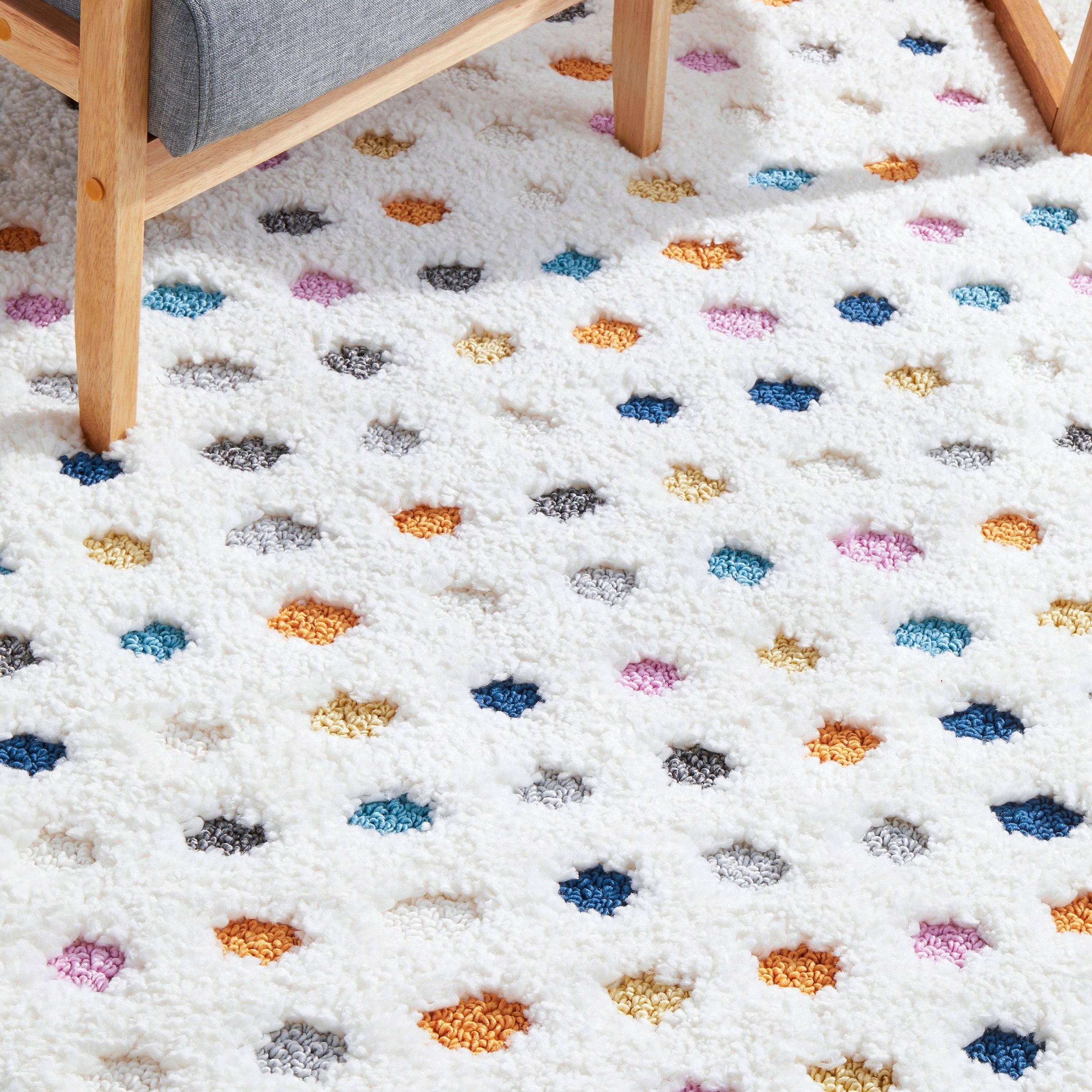 7 Common Ground Rugs Remy Polka 230x160cm - Medium Shag Rug - White, 7 of 9