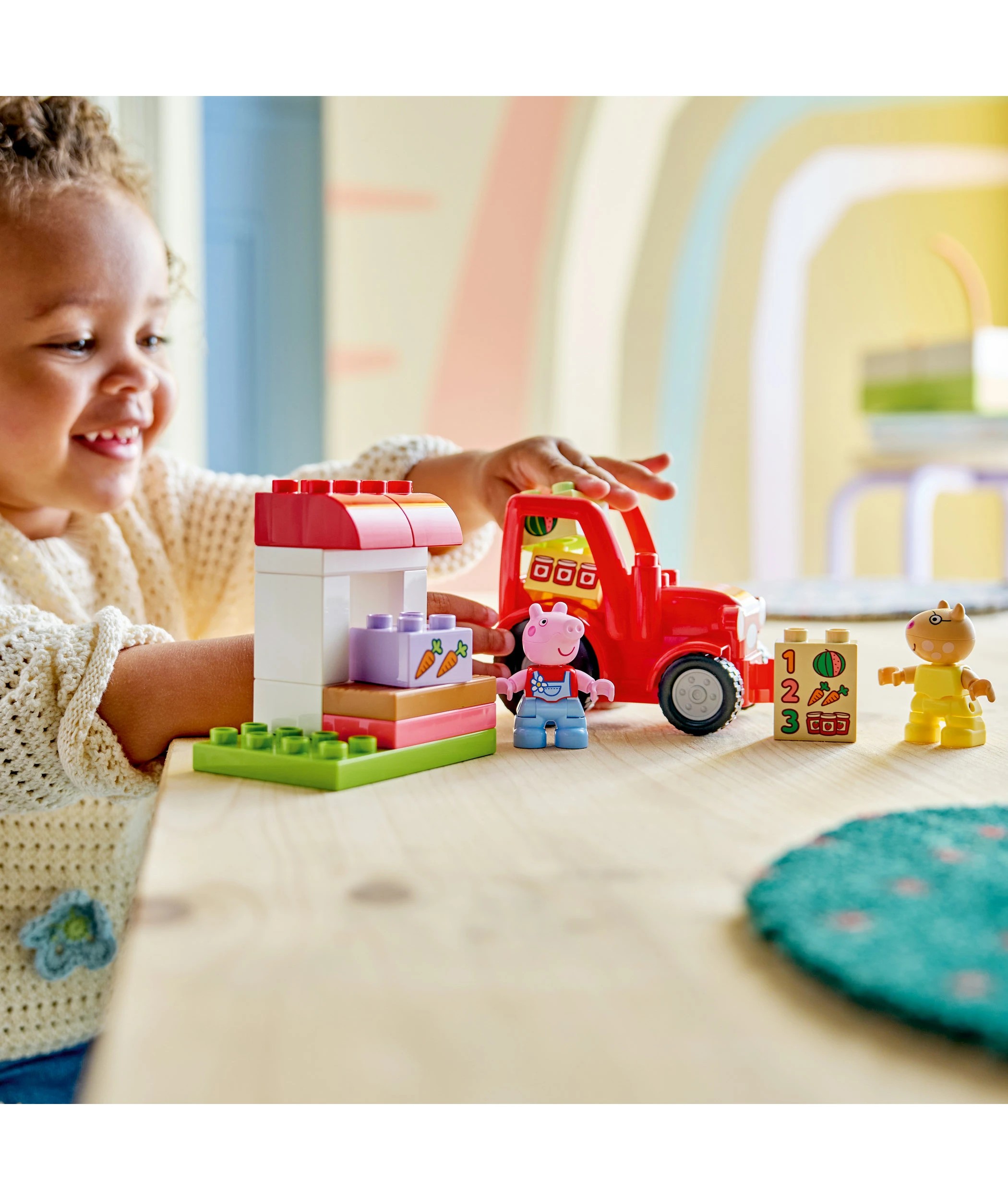 9 LEGO DUPLO Peppa Pig Tractor and Market 10468, 9 of 10