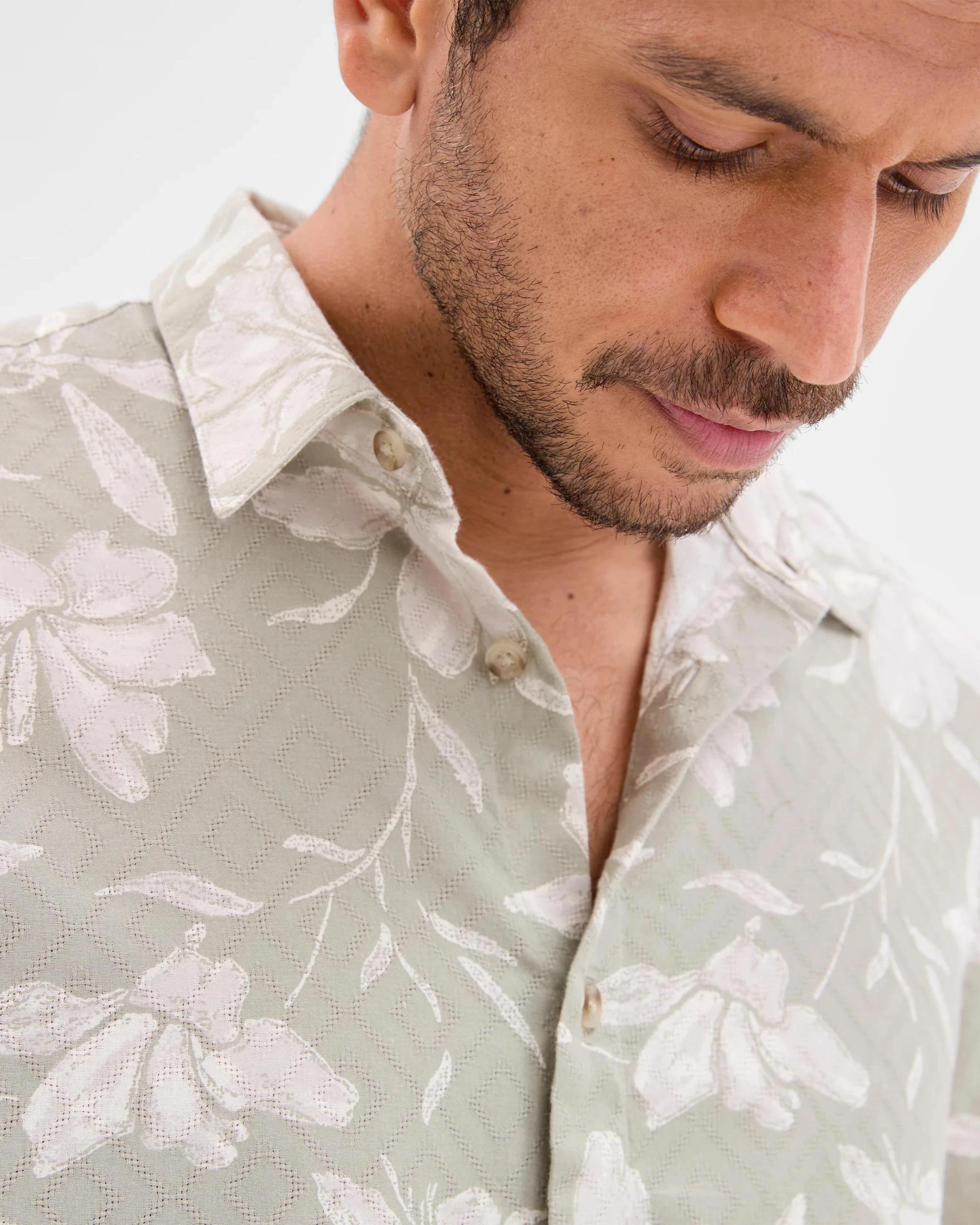 4 Target Australian Cotton Short Sleeve Floral Print Shirt AGAVE GREEN FLORAL, 4 of 6