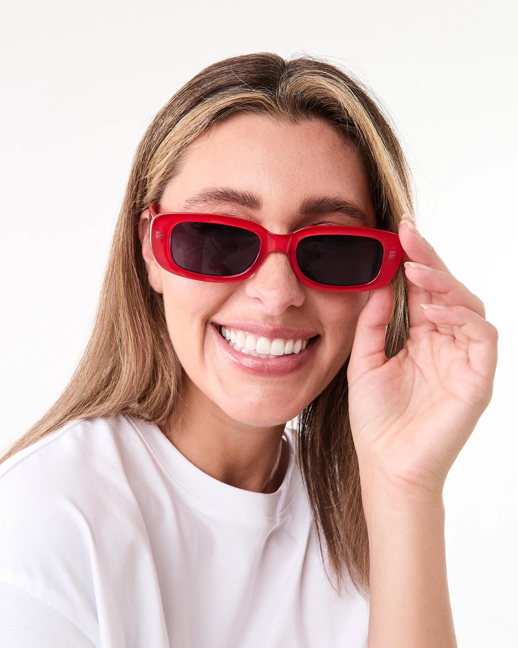 4 Rectangle Classic Sunglasses Red, 4 of 4