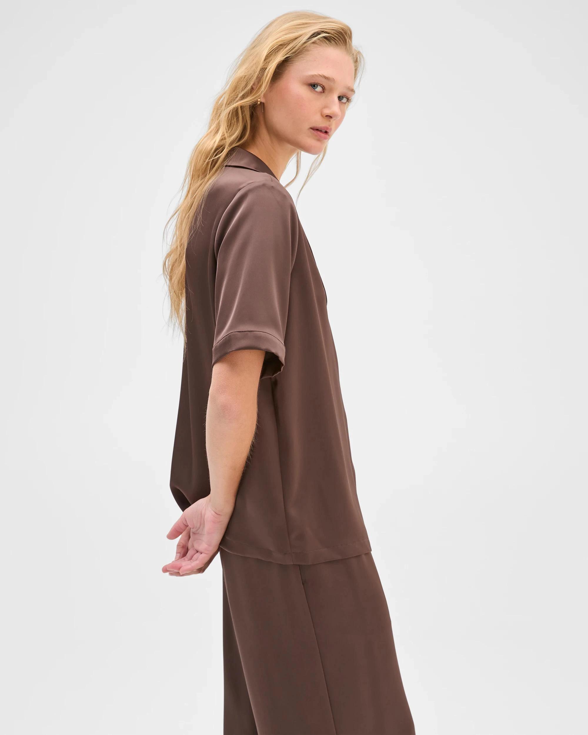 7 Preview Satin Short Sleeve Shirt GANACHE, 7 of 9