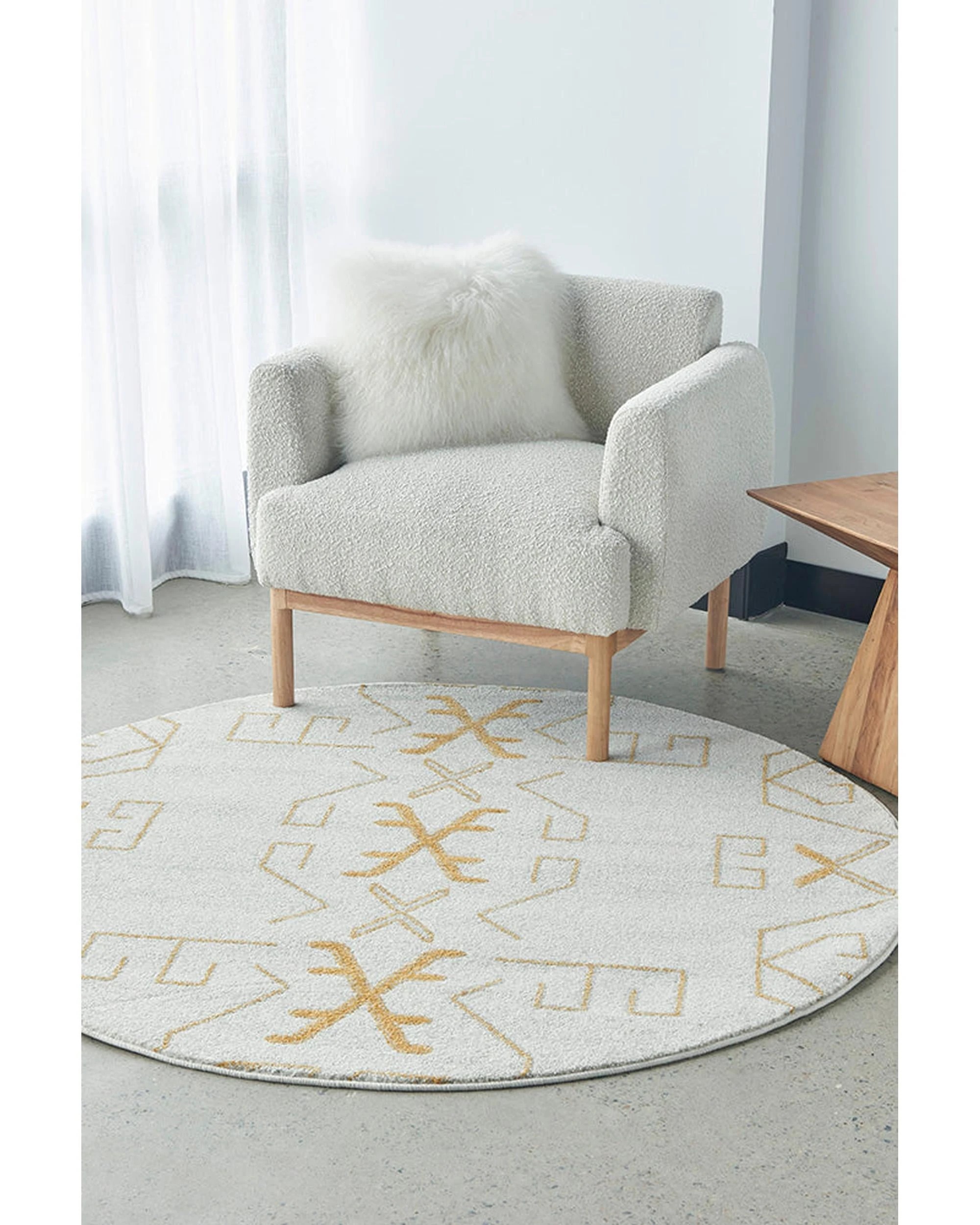 2 RUG CULTURE Paradise Cala Gold Round 200cm Power-Loomed Polypropylene Rug, Off White, Gold, Silver - Assorted, 2 of 5