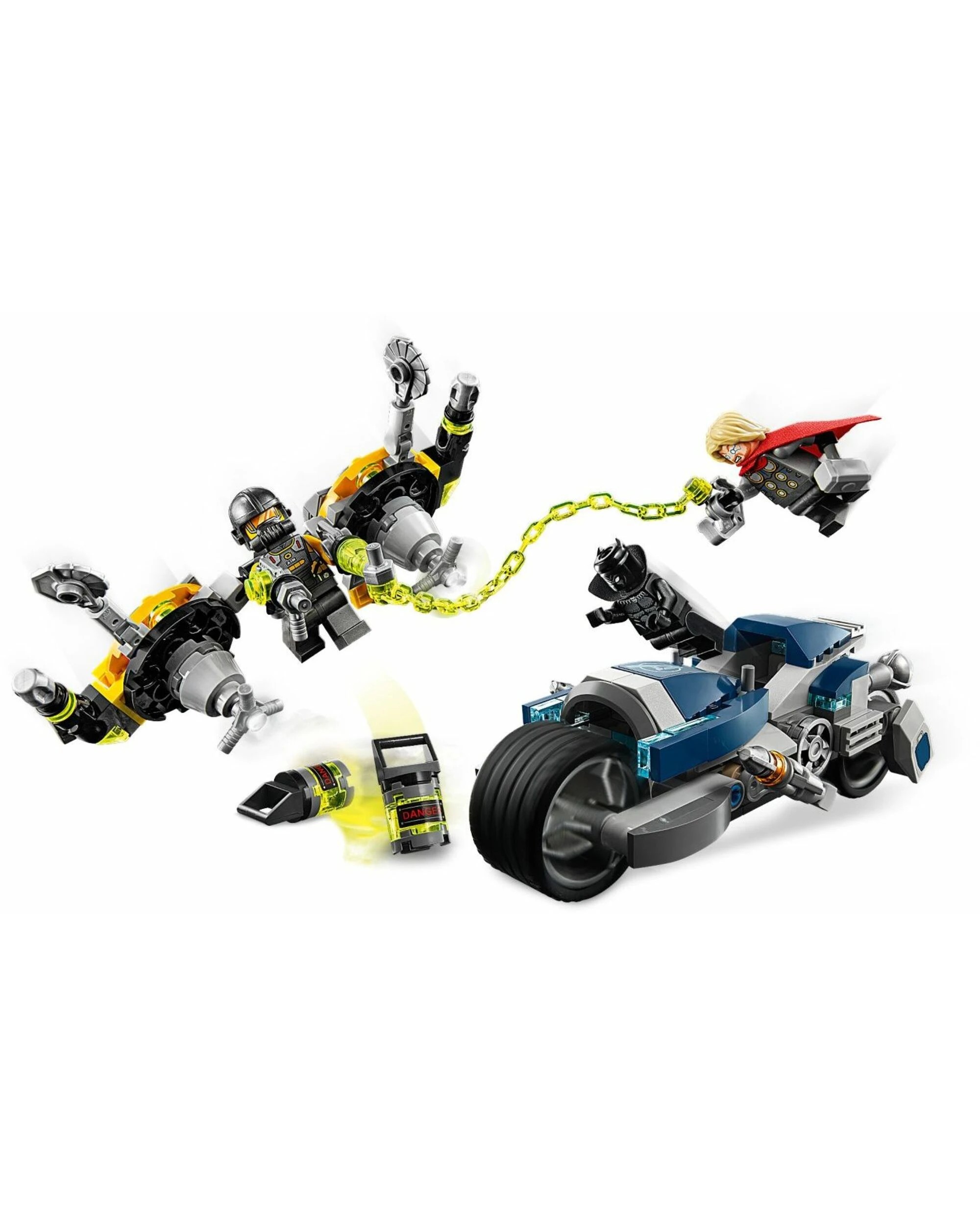 3 LEGO Marvel Super Heroes 76142: Avengers Speeder Bike Attack, 3 of 5