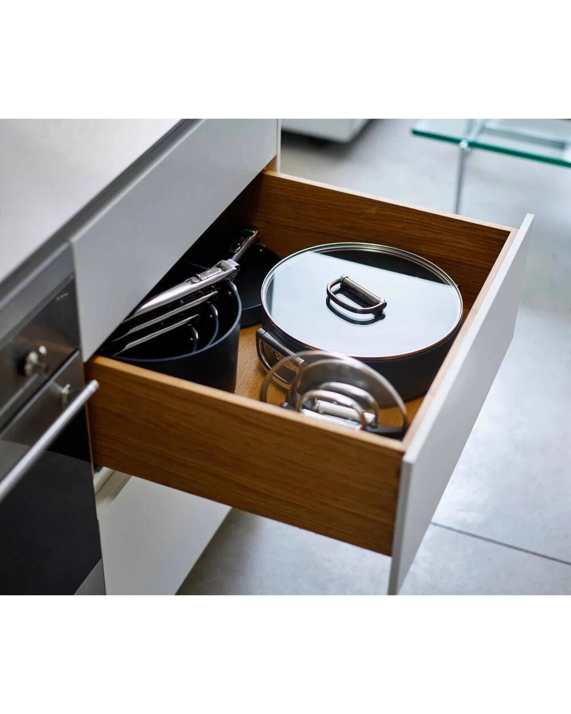 2 Joseph Joseph Space Non Stick Shallow Casserole Pan & Lid 28cm  5qt, 2 of 3