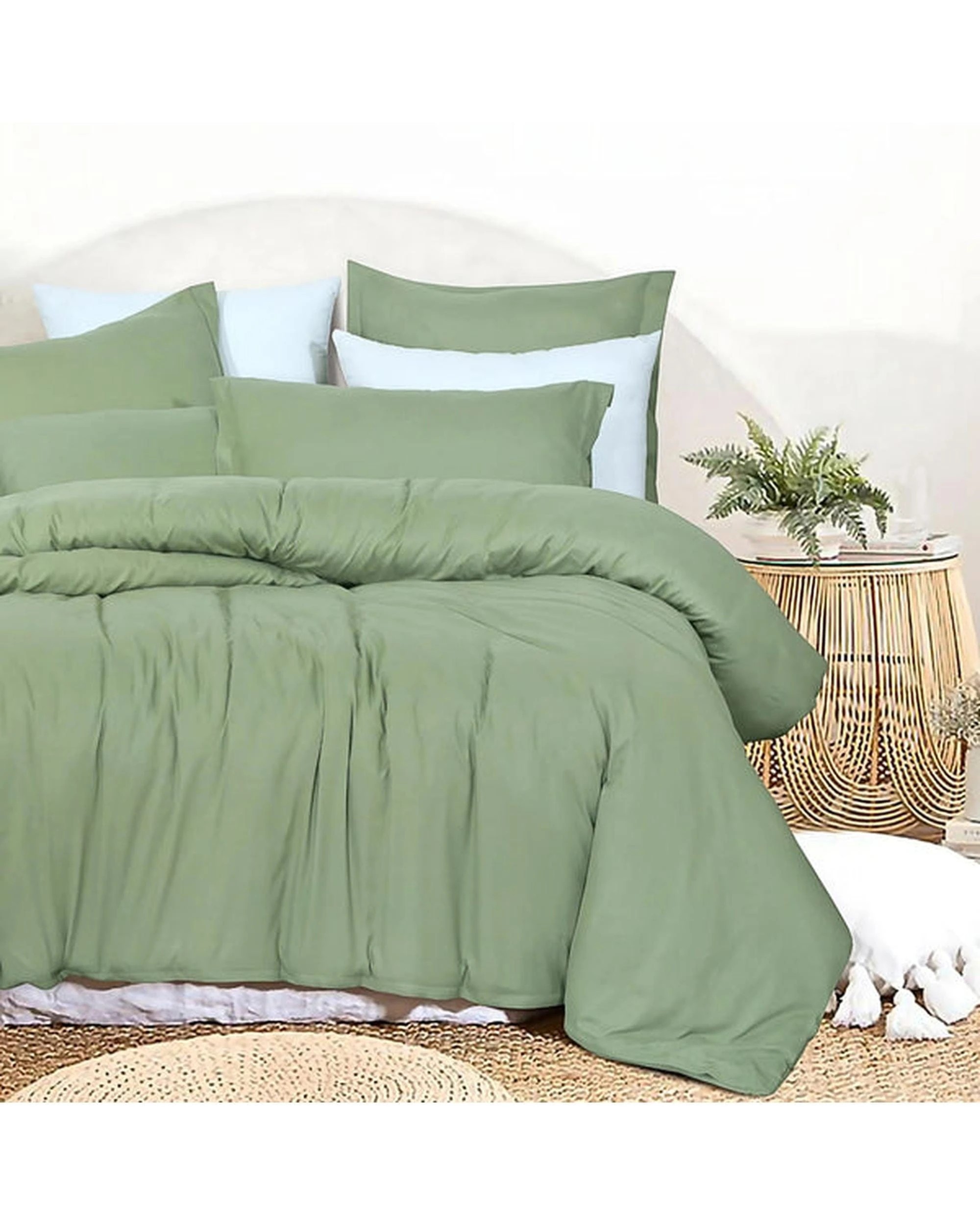 2 Amsons Quilt Cover Set With Extra Standard Pillow Covers - Single Bed - Green, 2 of 6