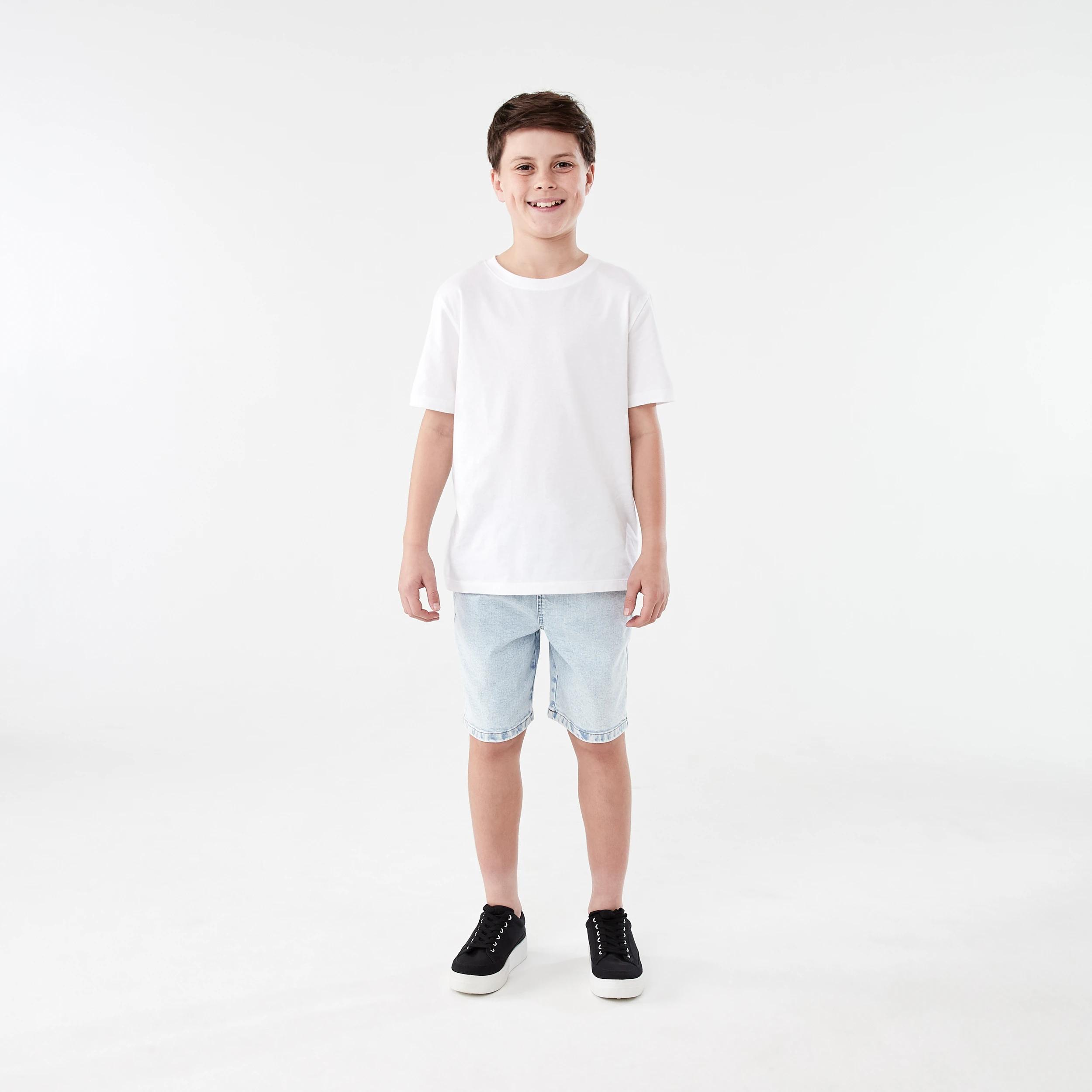 5 Pull-On Denim Shorts Light Wash, 5 of 6