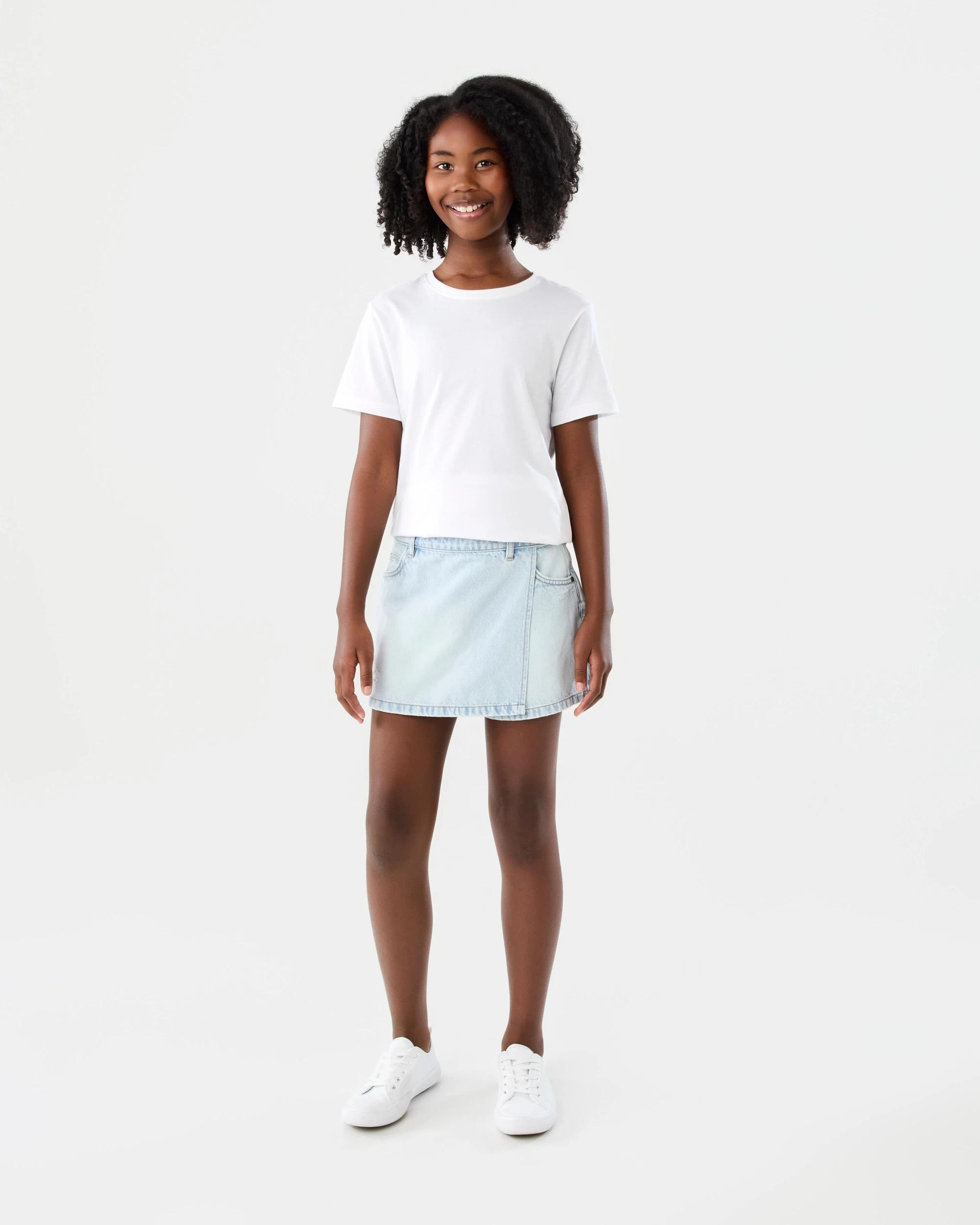 8 Denim Skort Light Wash, 8 of 9