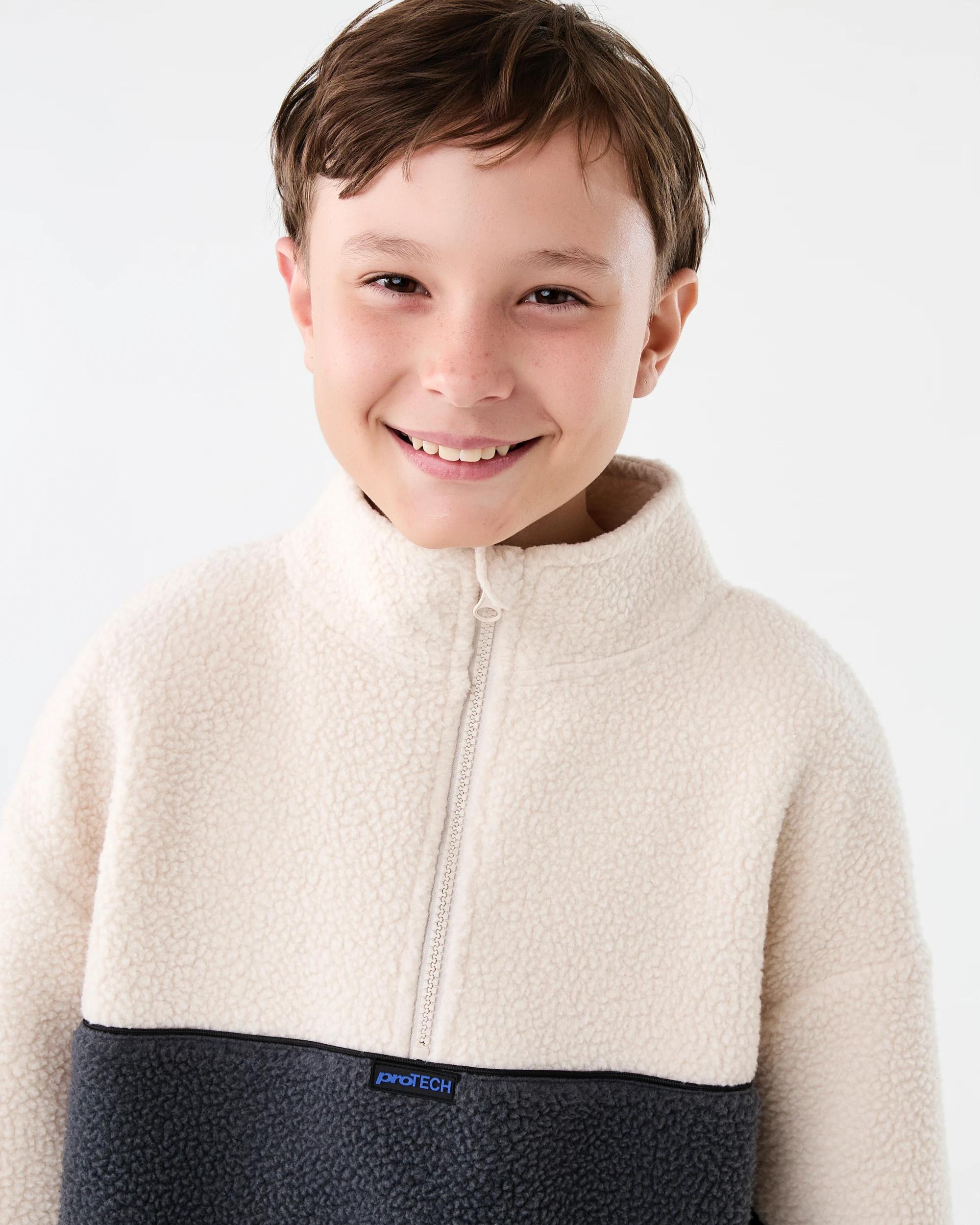 3 Polar Fleece Quarter Zip Sweatshirt Pmc Chalk, 3 of 7