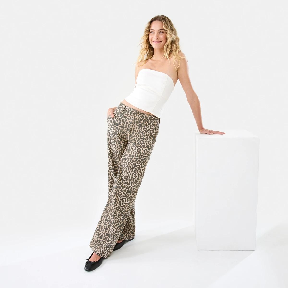 10 Leopard Jeans Leopard, 10 of 10