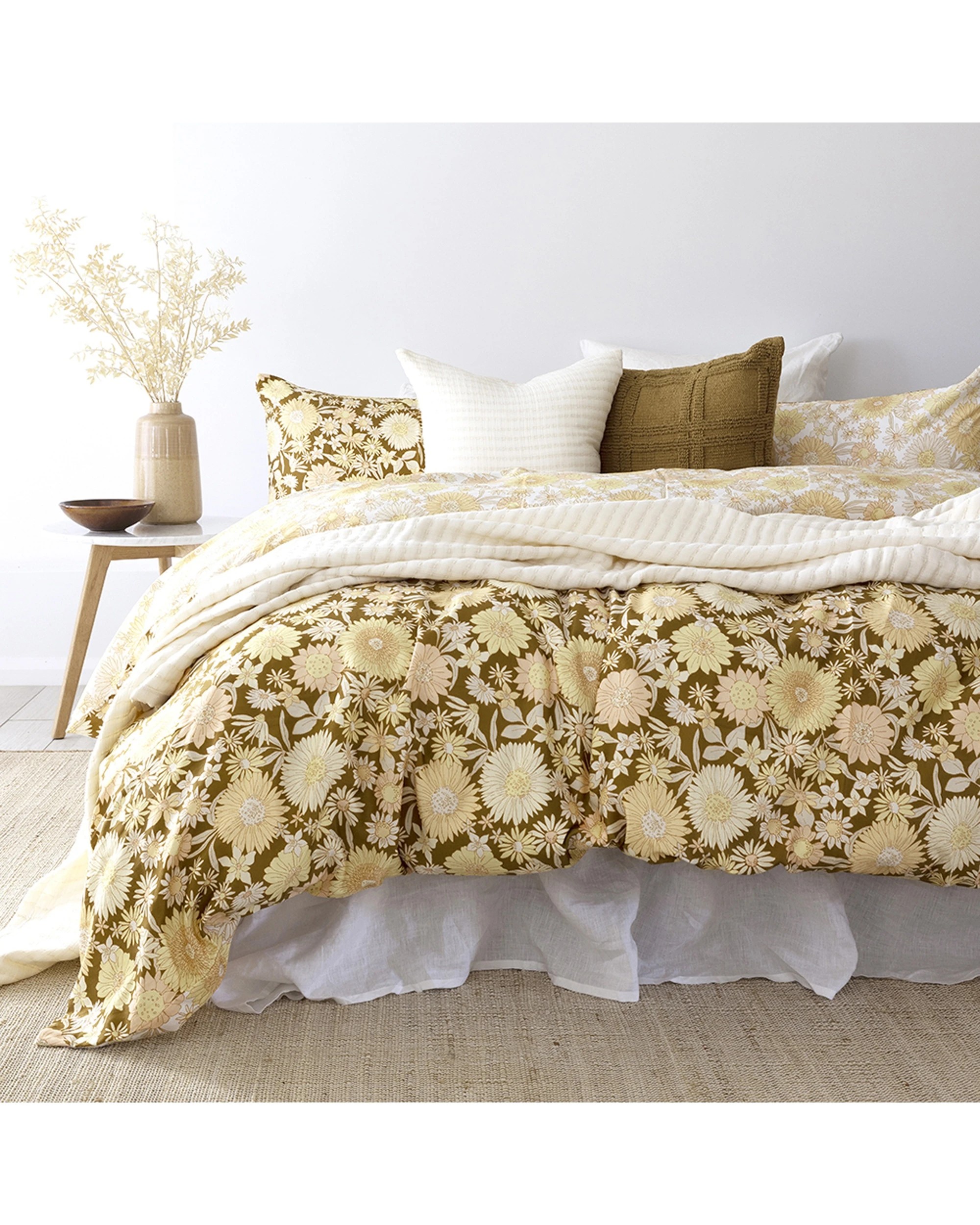 1 BAMBURY Daphne Quilt Cover Set Cotton Retro Floral Printed Design - King Bed - Pattern, 1 of 5