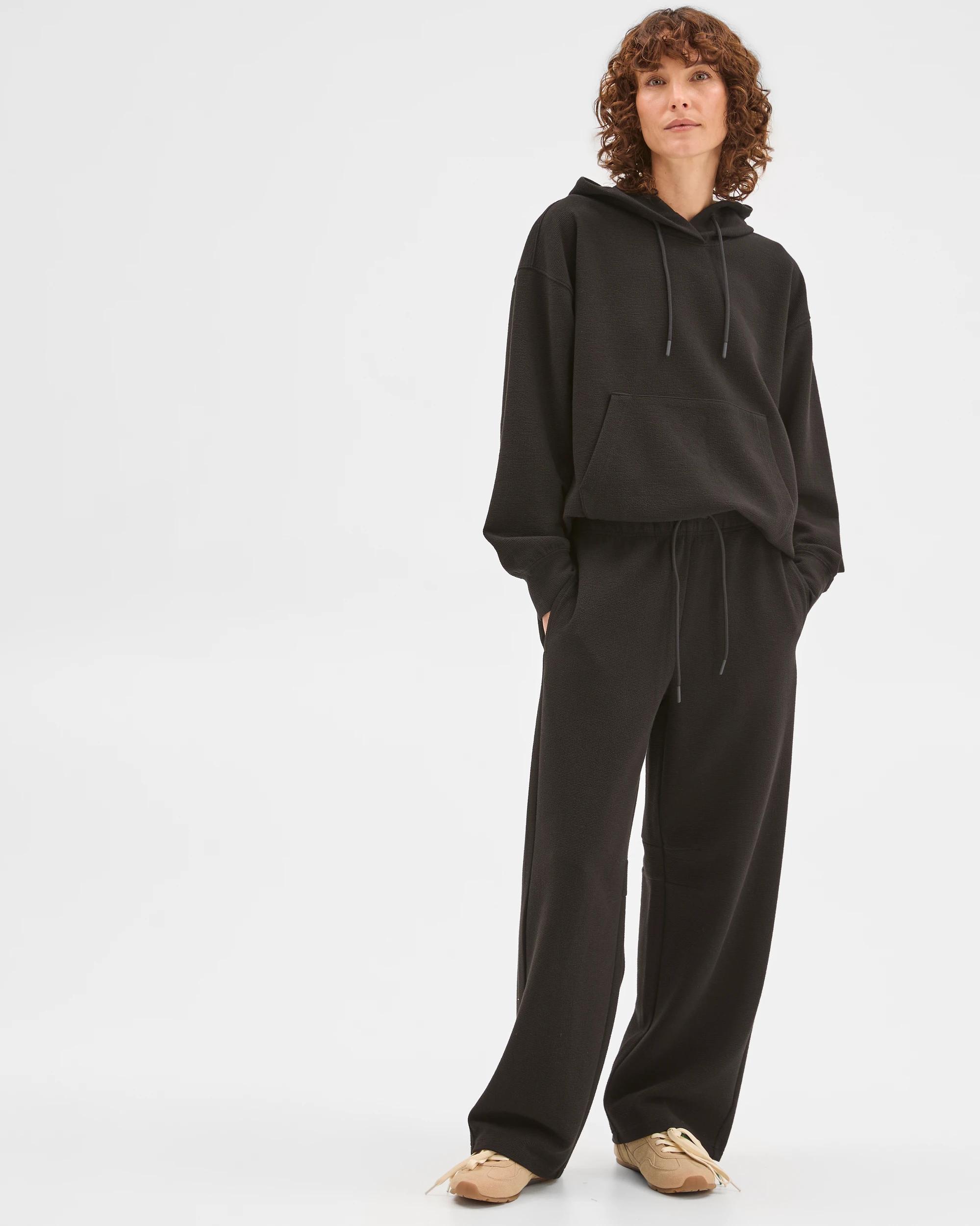 1 Target Active Active Australian Cotton Blend Crinkle Relaxed Pants BLACK, 1 of 6