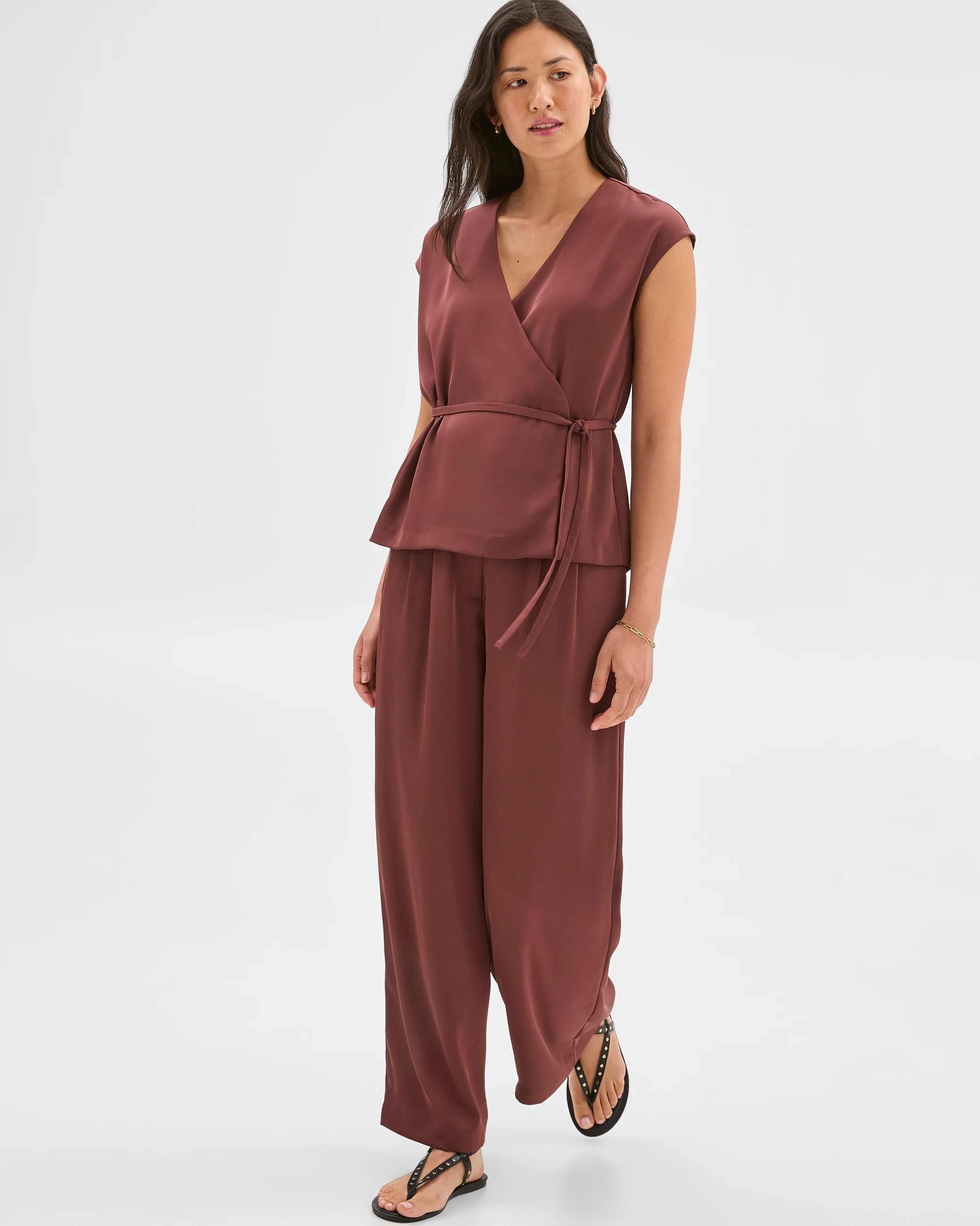 2 Tie Front Top - Preview RUM RAISIN, 2 of 6