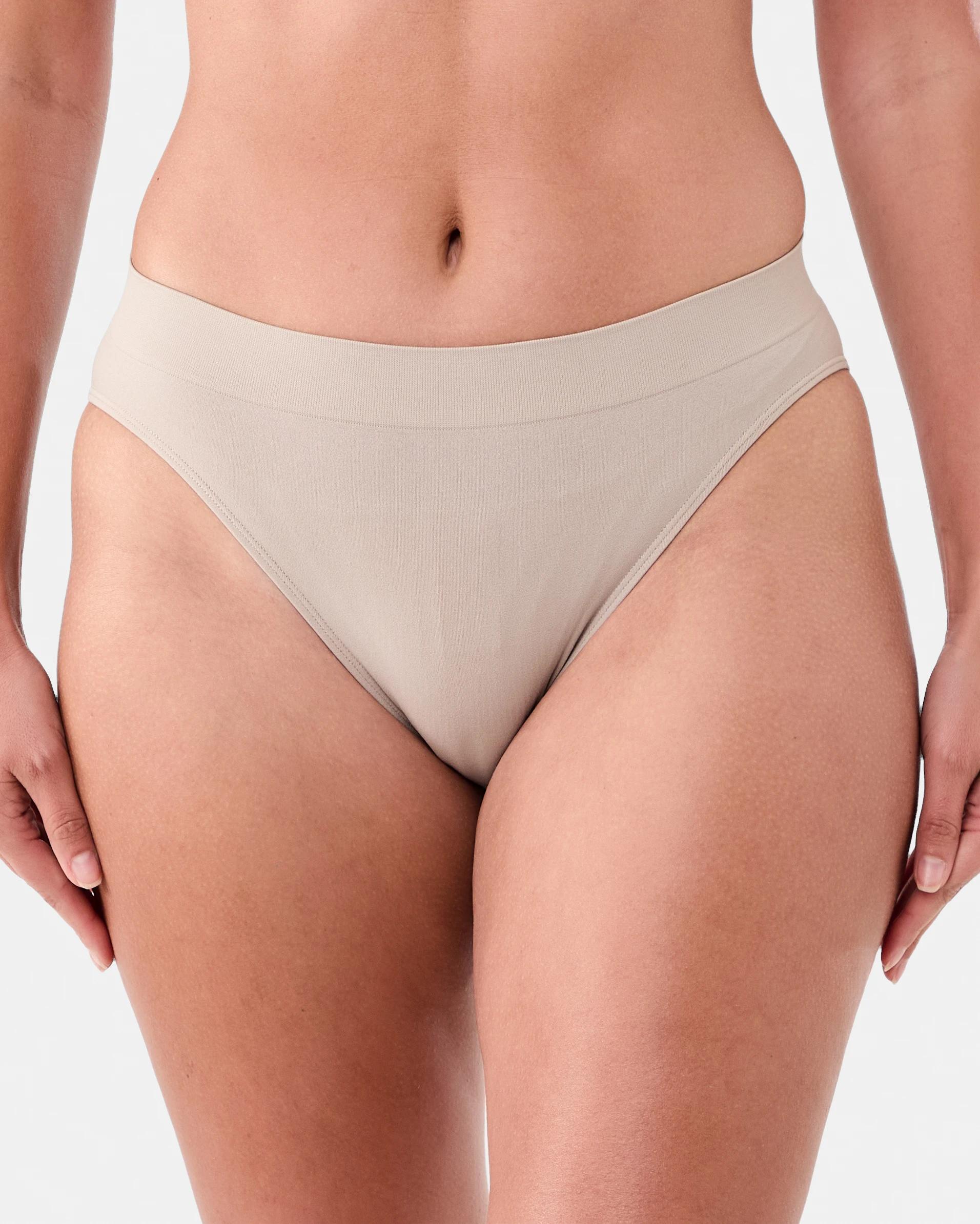 2 3 Pack Seamfree Bikini Briefs Vr Bp Ft, 2 of 5