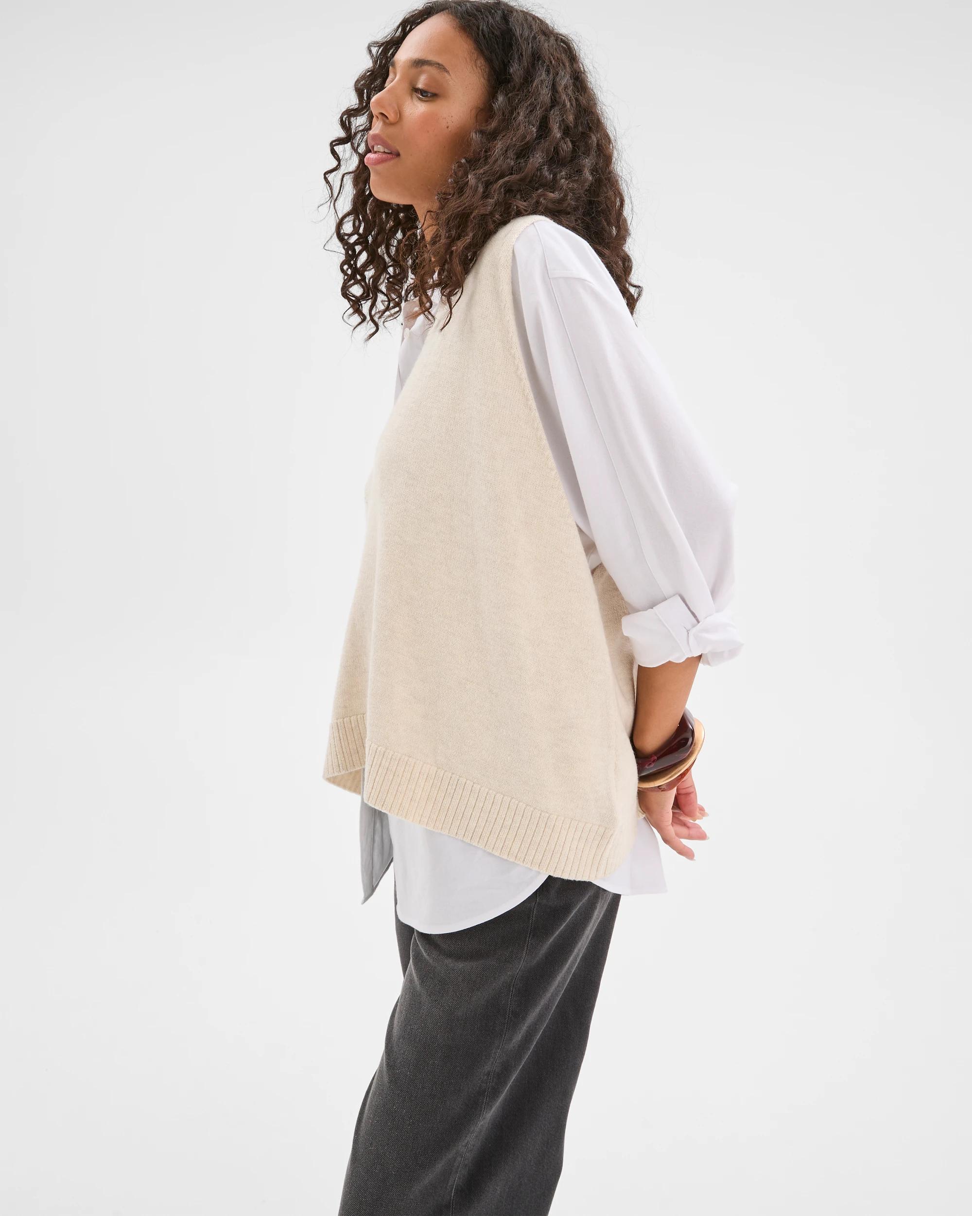 5 Target Woman Australian Cotton Blend Deep V-Neck Oversized Knit Vest CREAM MARLE, 5 of 7