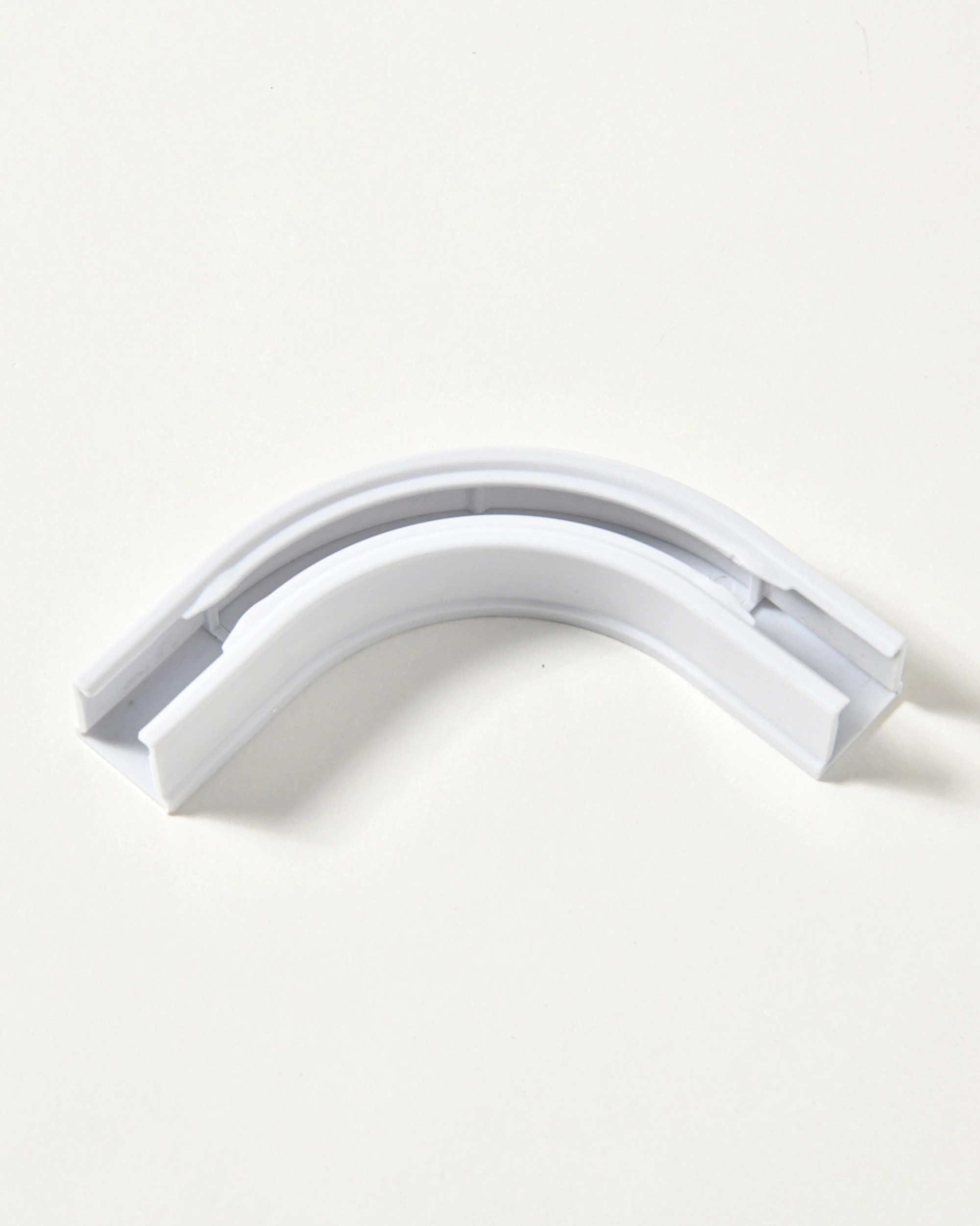3 Cadence & Co. S-Fold Curtain Track Corner Connector - White, 3 of 4