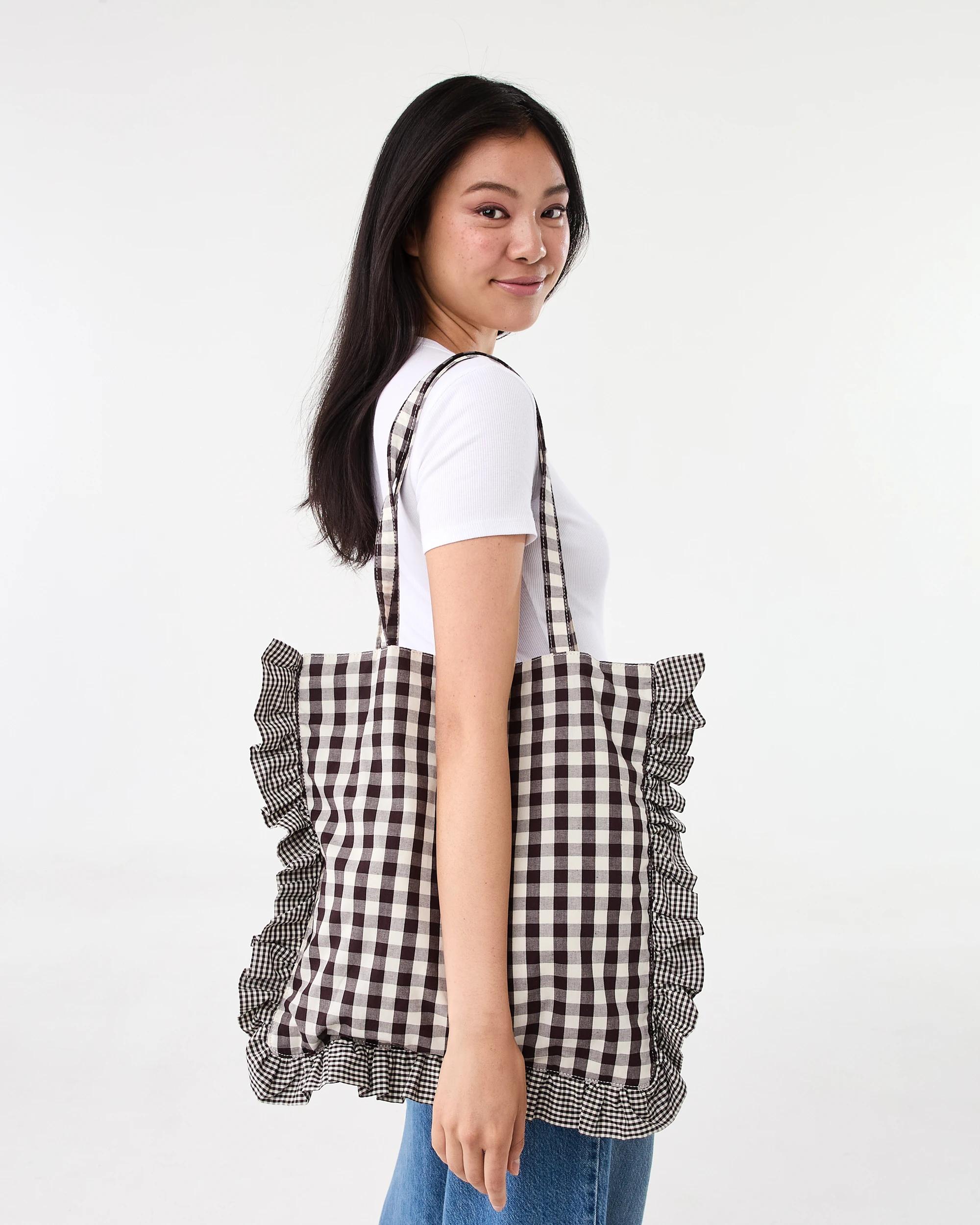 1 Fabric Ruffle Tote Bag Melt Brown, 1 of 1