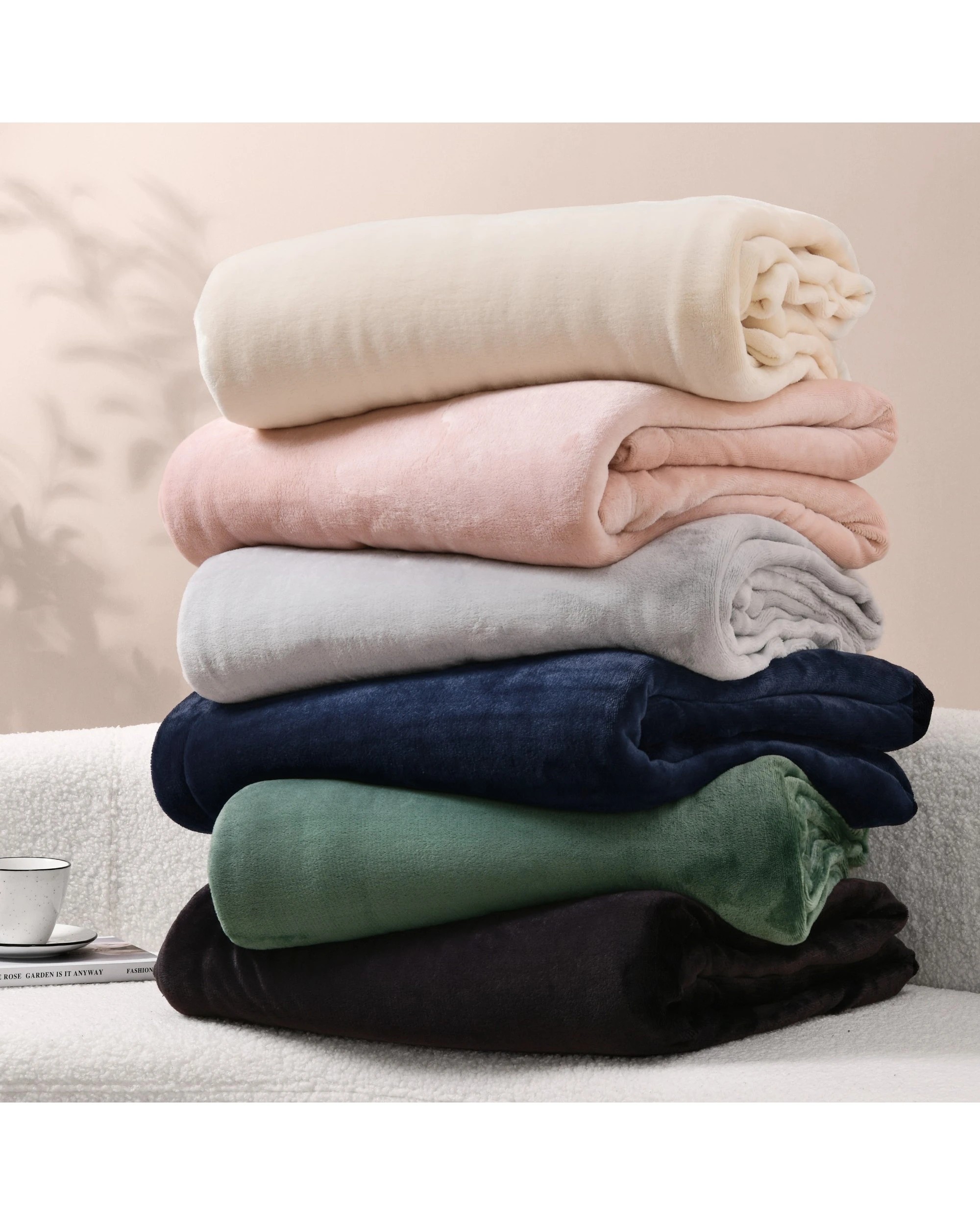 6 Serene Hudson Fleece and Sherpa Reverse Throw Blanket 130x170cm - Grey, 6 of 6