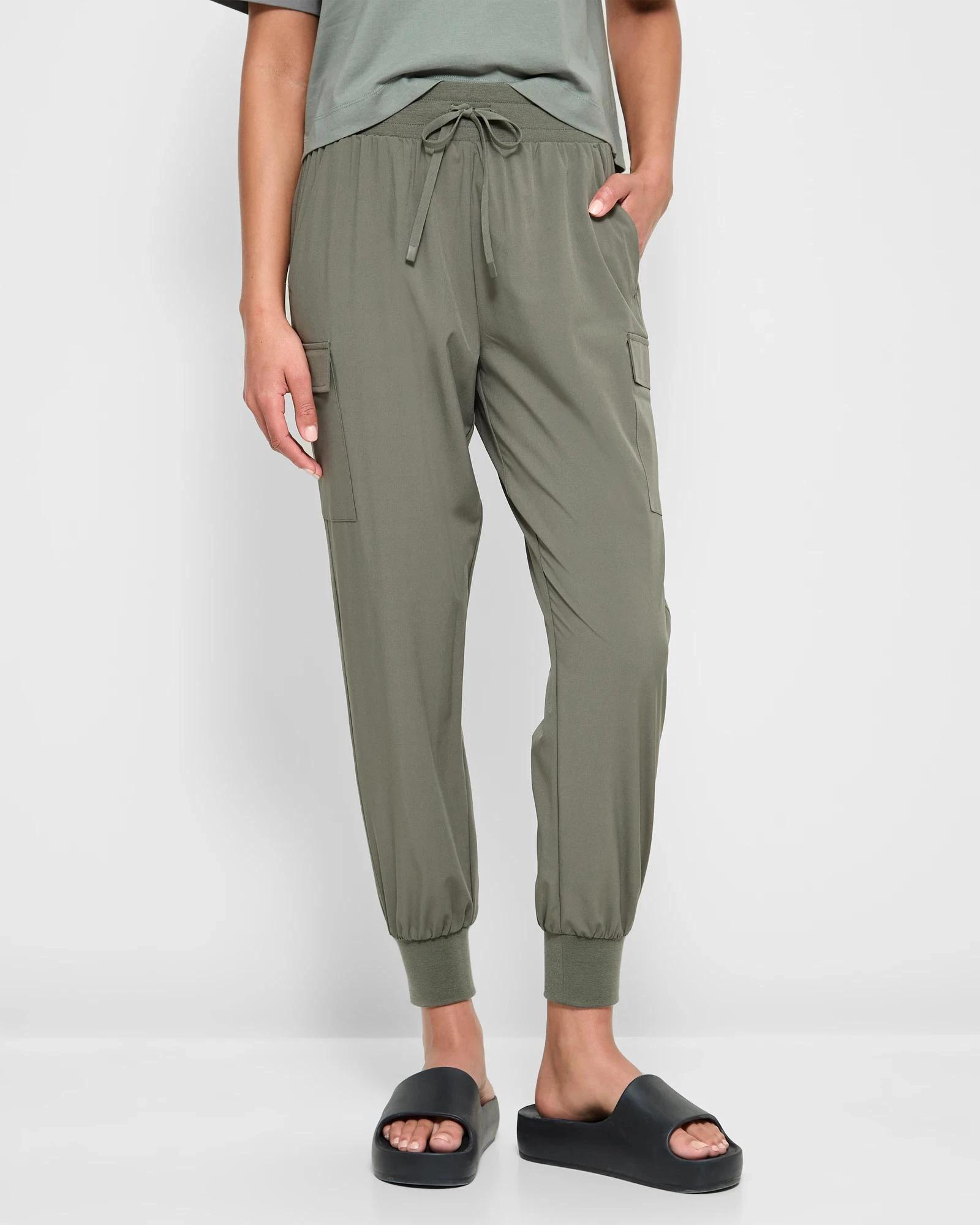 1 Target Active Woven Cargo Pants CORE KHAKI, 1 of 5