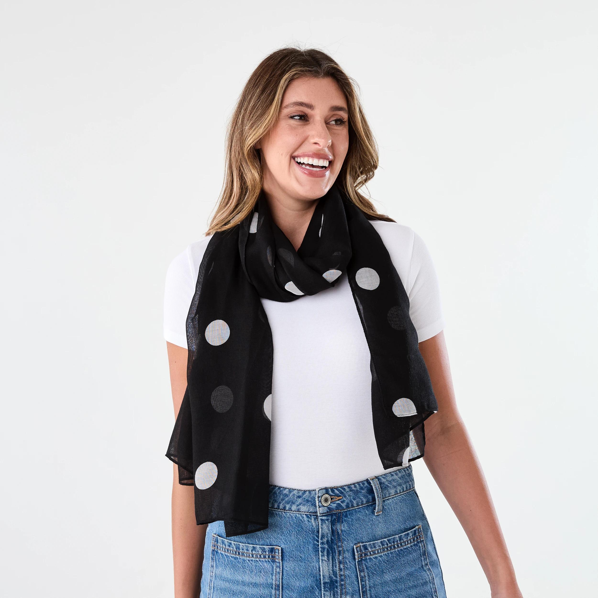 3 Lightweight Scarf Polka Dot, 3 of 3