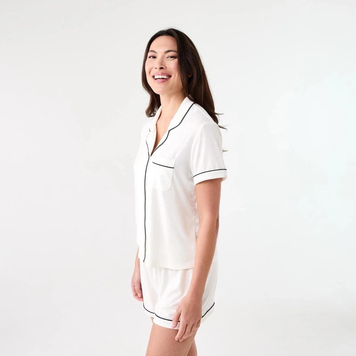 2 Short Sleeve Top and Shorts Comfort Pyjama Set WHISPER WHITE, 2 of 8