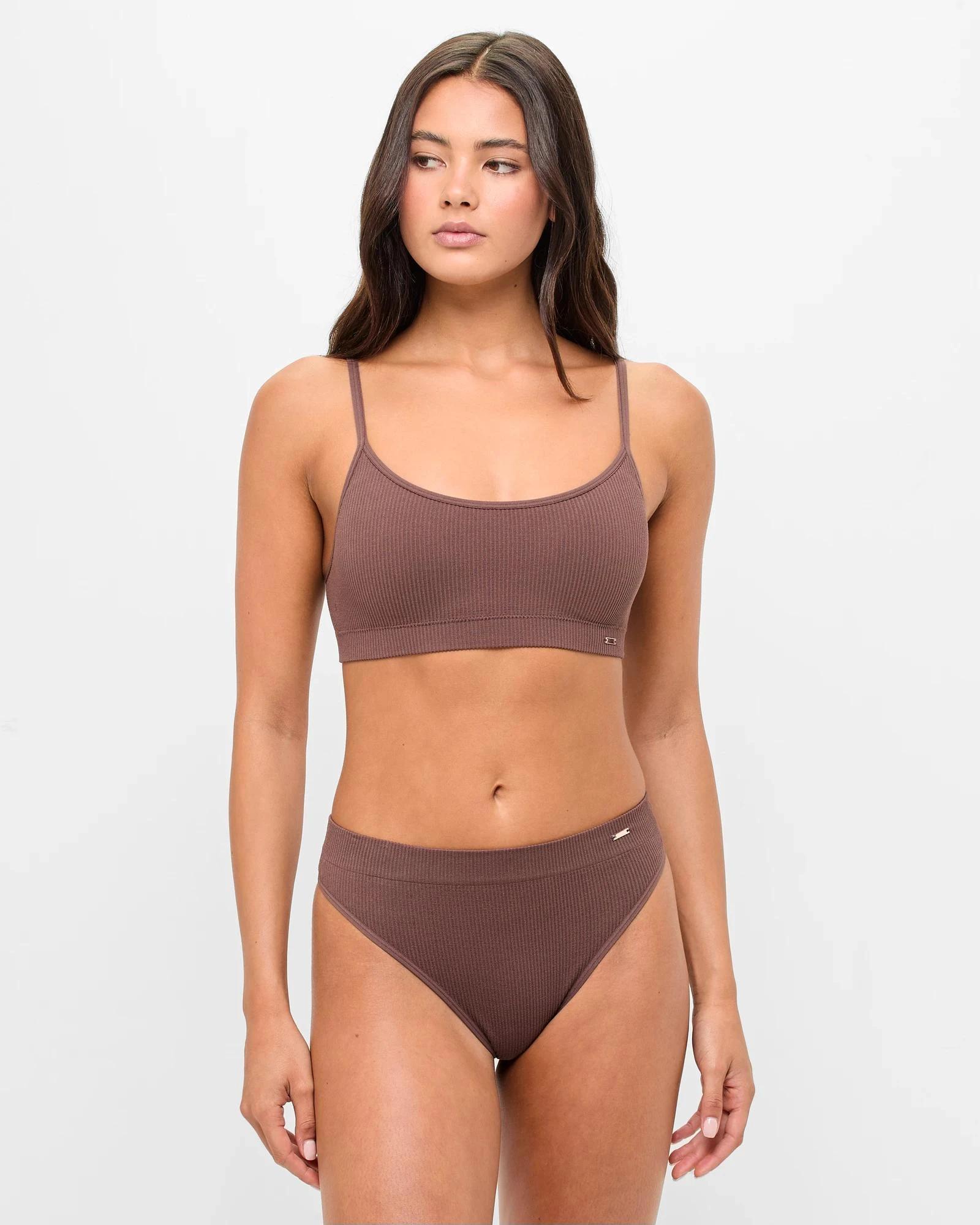 2 Ribbed Seamfree High Waisted G-string Briefs - Lily Loves CHOCOLATE, 2 of 3