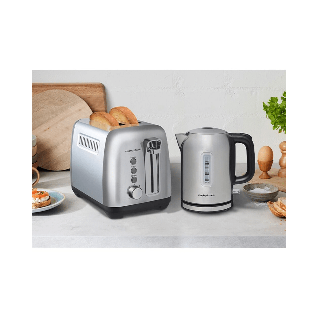 4 Morphy Richards 2200W Equip 1L Jug Kettle Silver MREK1SS, 4 of 5