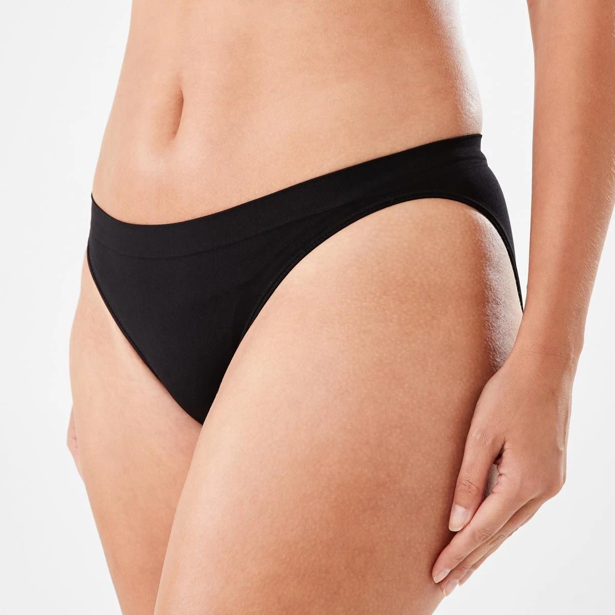 2 Ultra Smooth Seamfree Bikini Briefs BLACK, 2 of 4