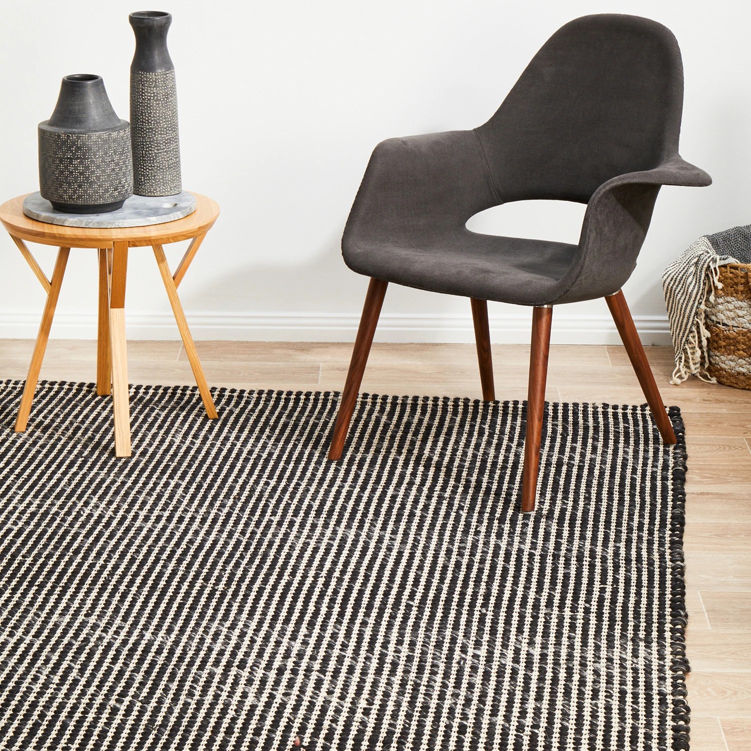 4 Common Ground Rugs Nordica 300 280x190cm - Large Hand Loomed Wool Floor Rug - Black, 4 of 9
