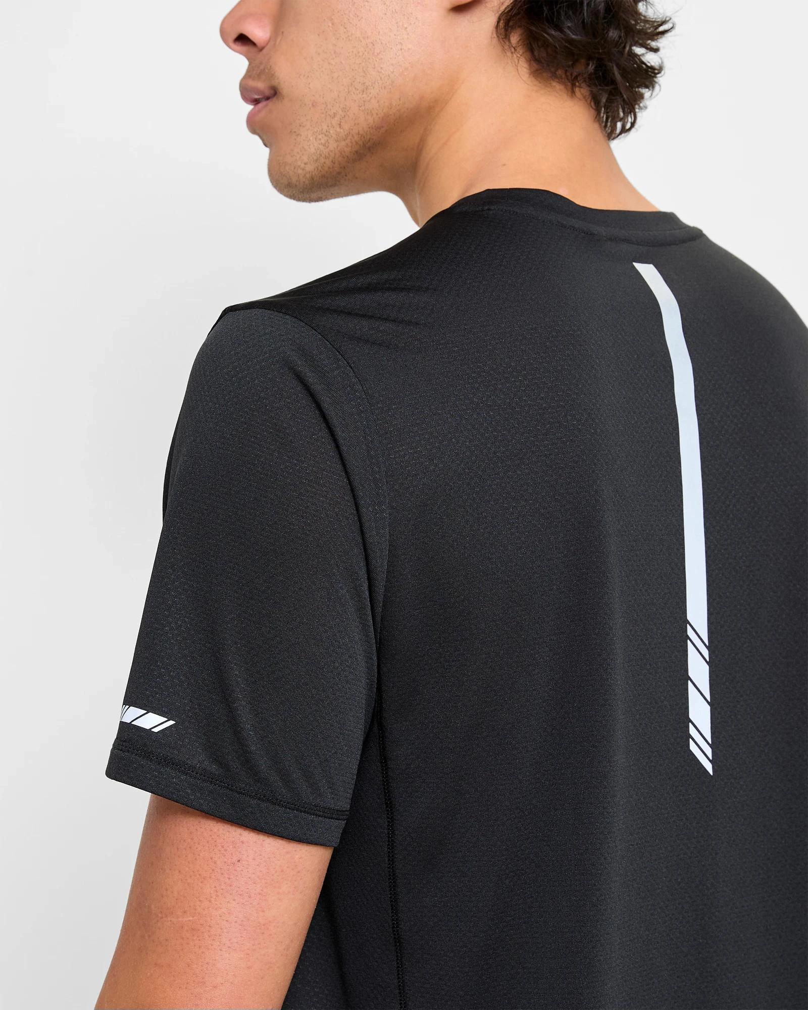 5 Target Active Core Training T-Shirt BLACK, 5 of 5