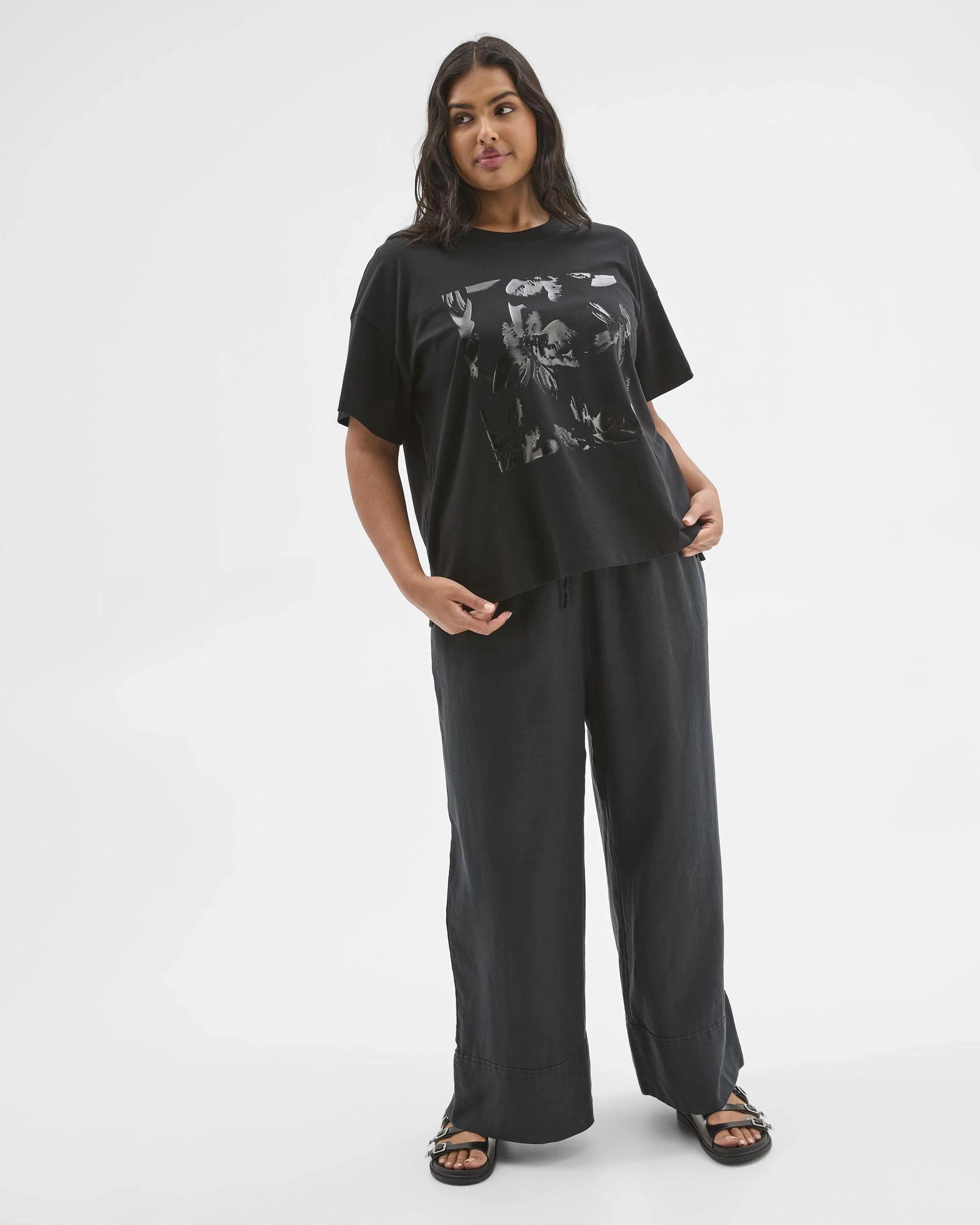 1 Target Plus Size Australian Cotton Graphic Split Hem T-Shirt BLACK PRINT, 1 of 5