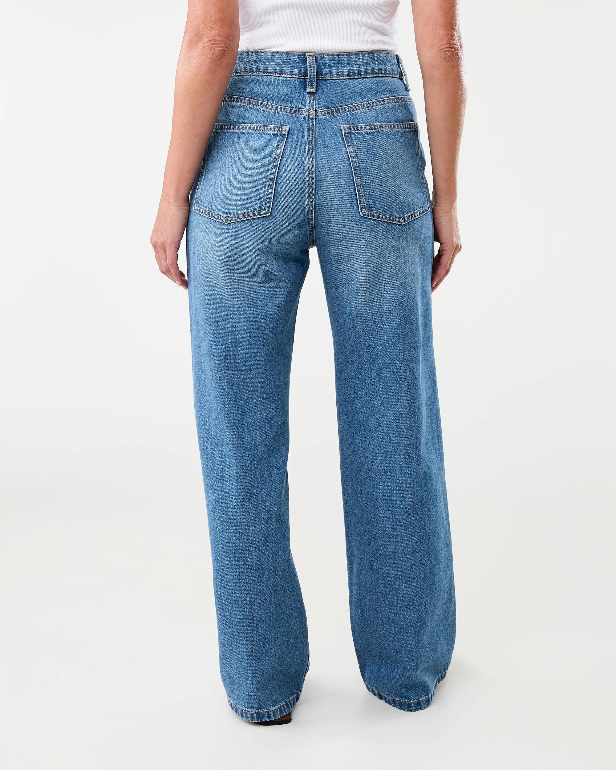 5 Straight Leg Jeans Mid Wash, 5 of 9