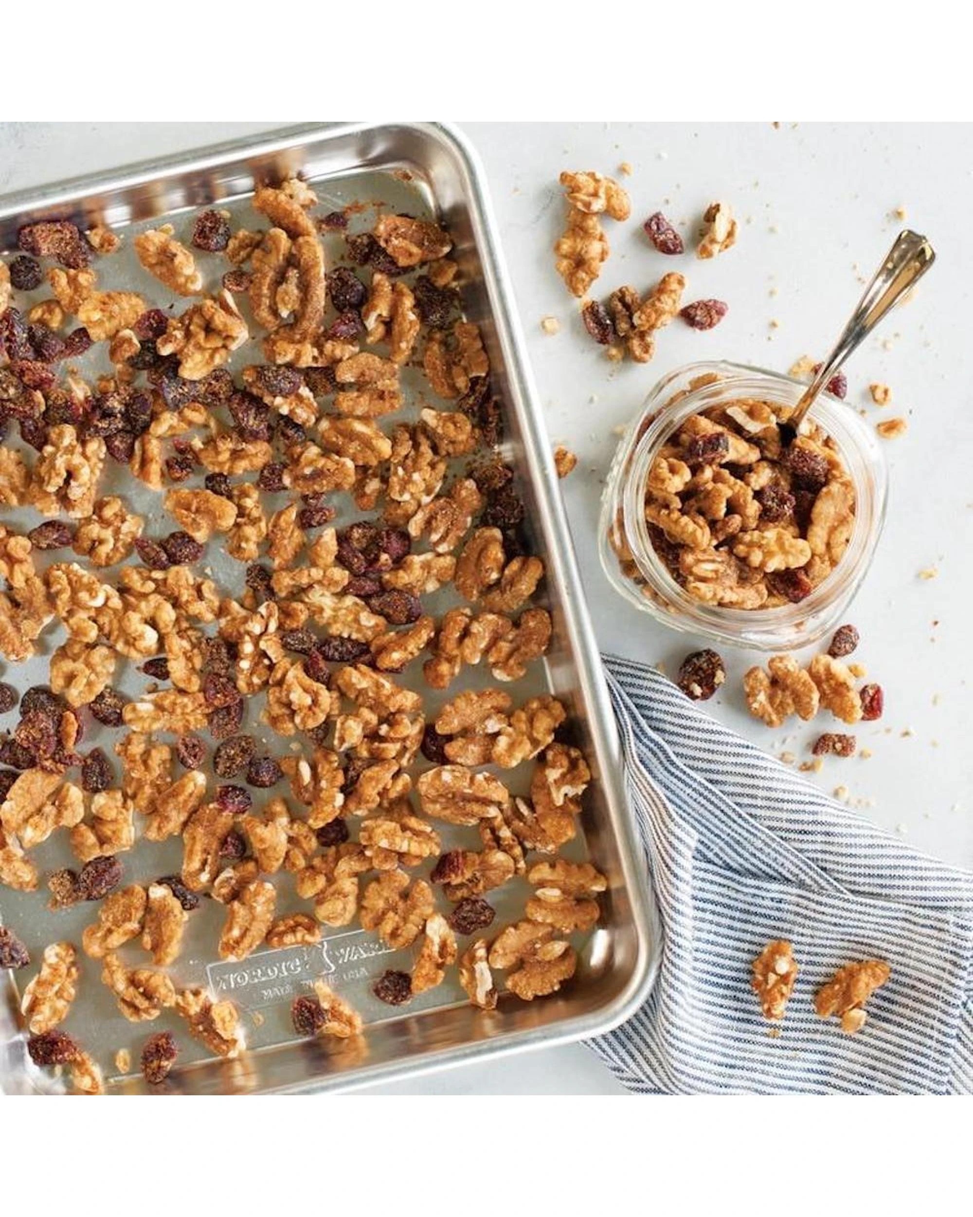 4 Nordic Ware Baker's Delight 3 Piece Baking Set, 4 of 7