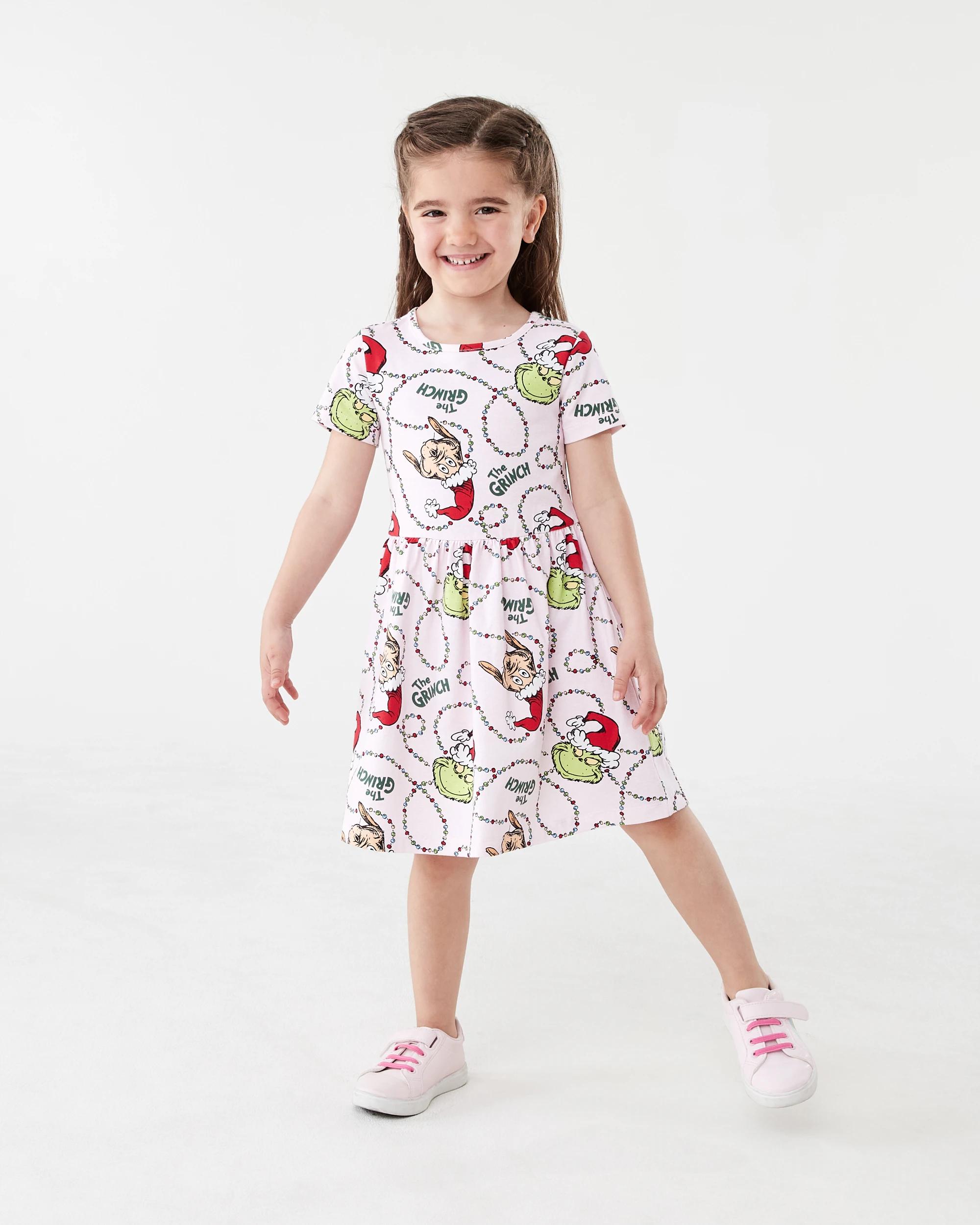 8 The Grinch License Skater Dress XMAS GRINCH AOP, 8 of 9