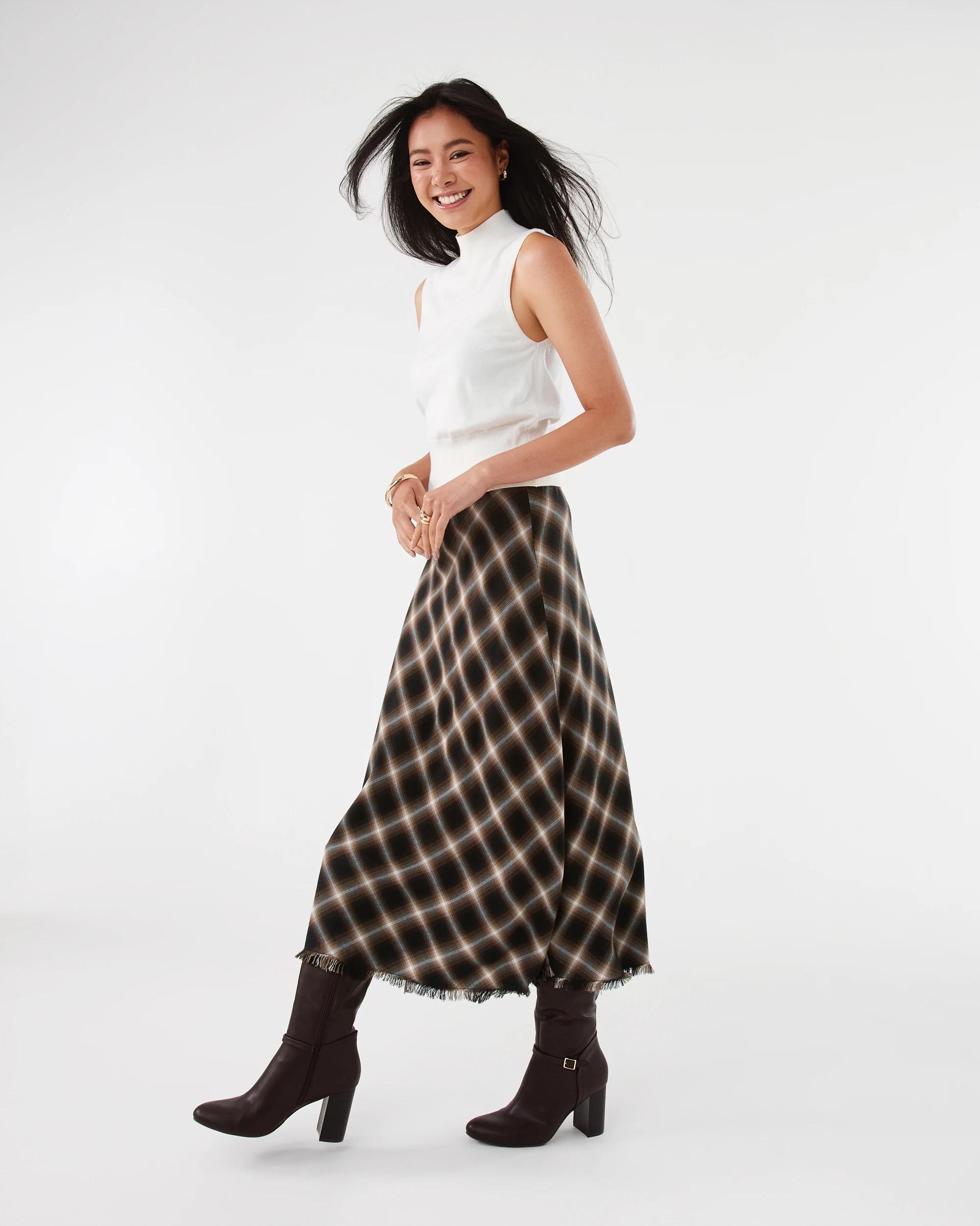 3 Sleeveless Roll Neck Top Cld White, 3 of 7