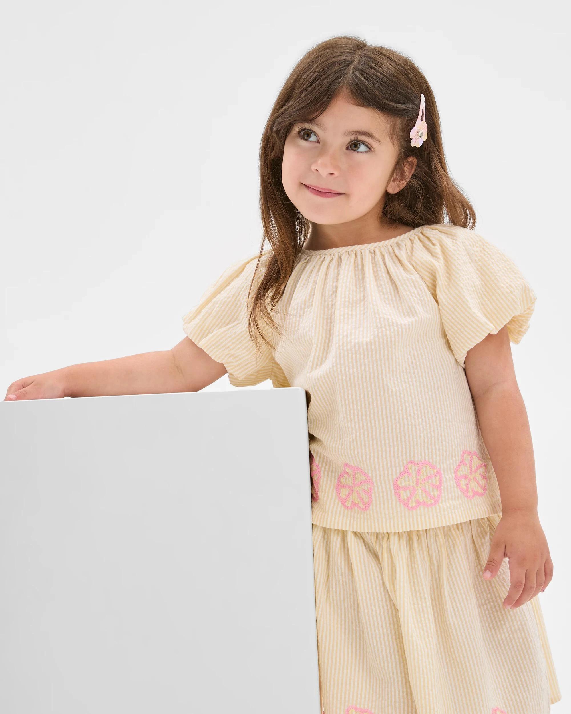 2 Target Bubble Hem Woven Top YELLOW, 2 of 5