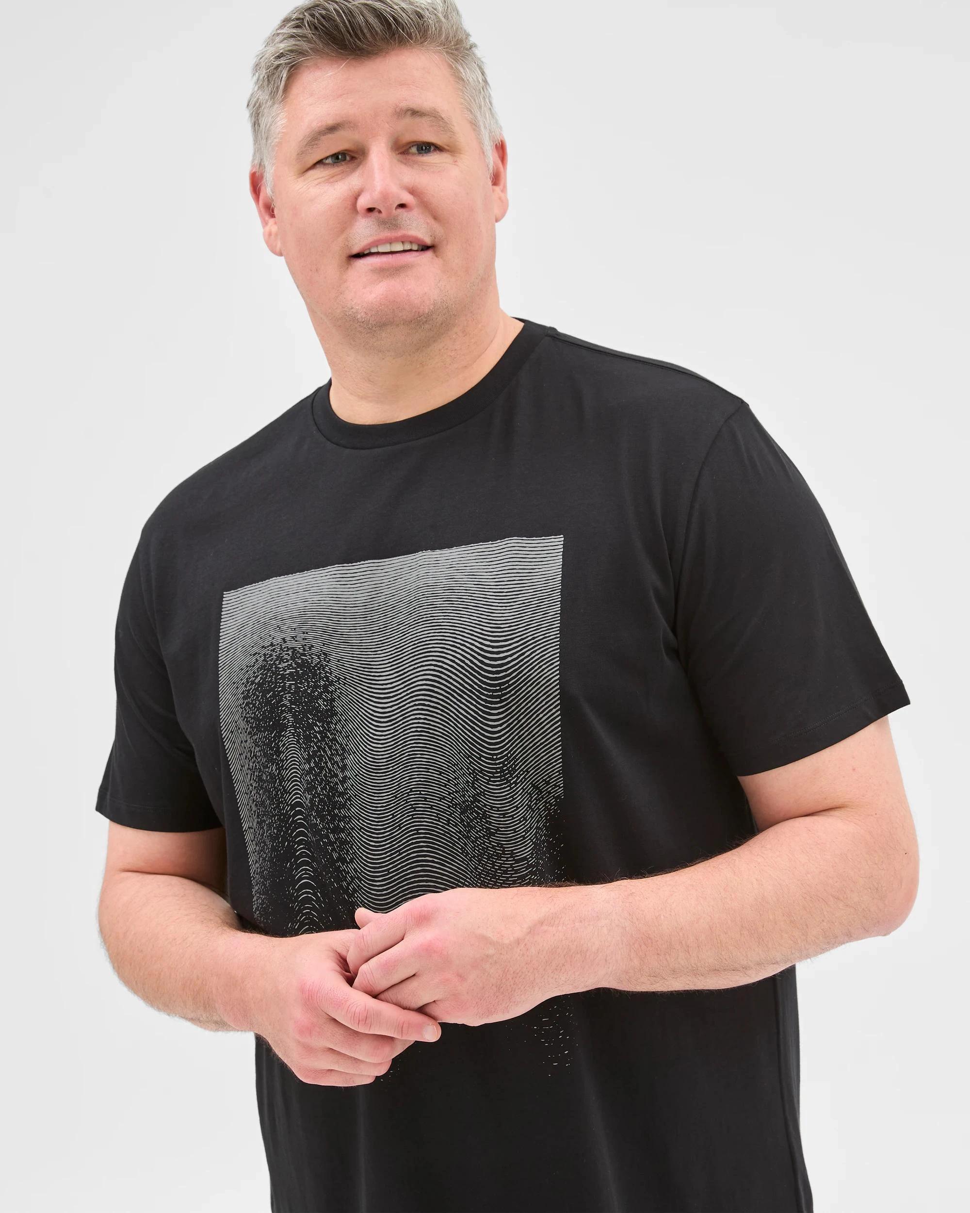 5 Target Plus Size Australian Cotton Print T-Shirt BLACK FORMATION, 5 of 6