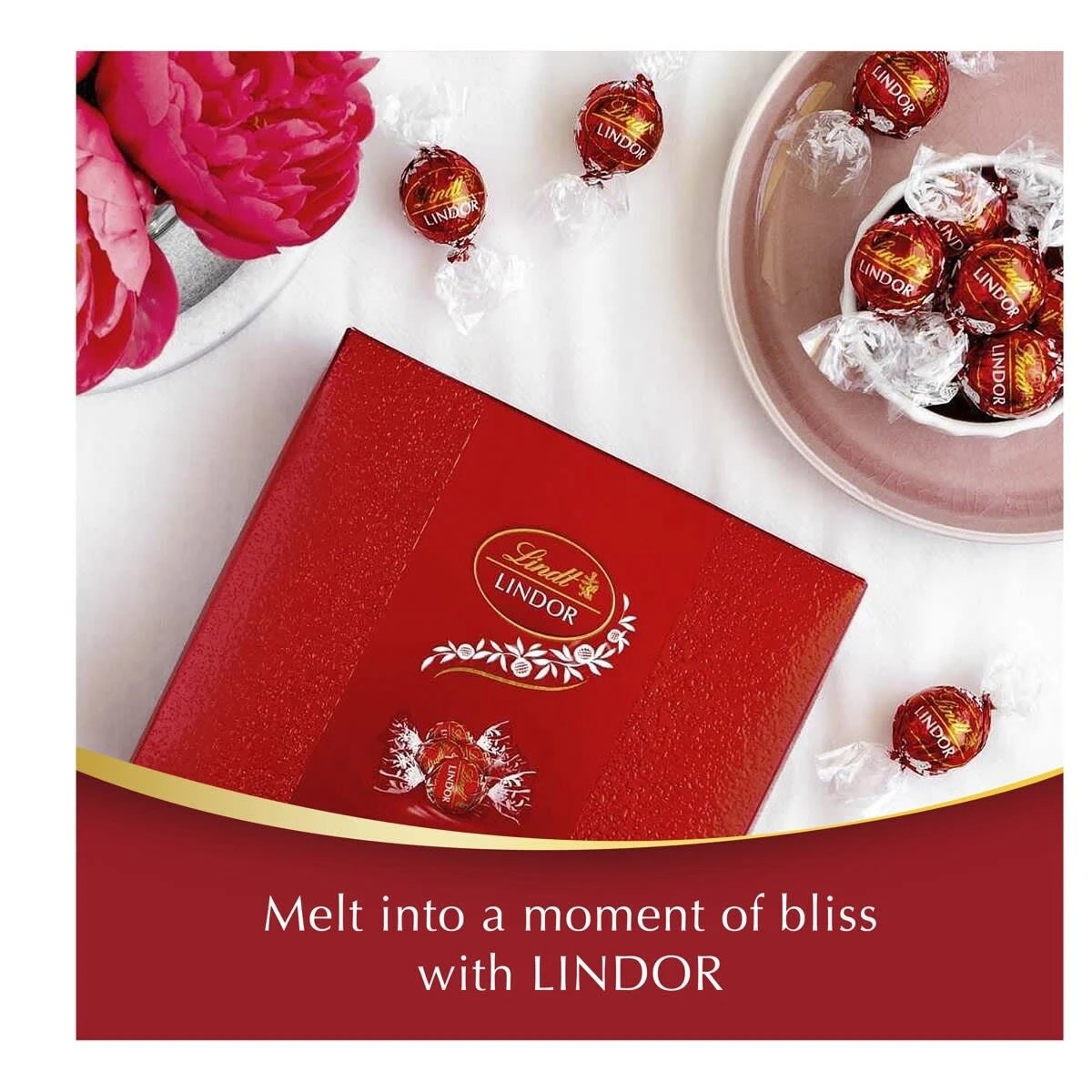 5 Lindt LINDOR Milk Chocolate Gift Box 150g, 5 of 8