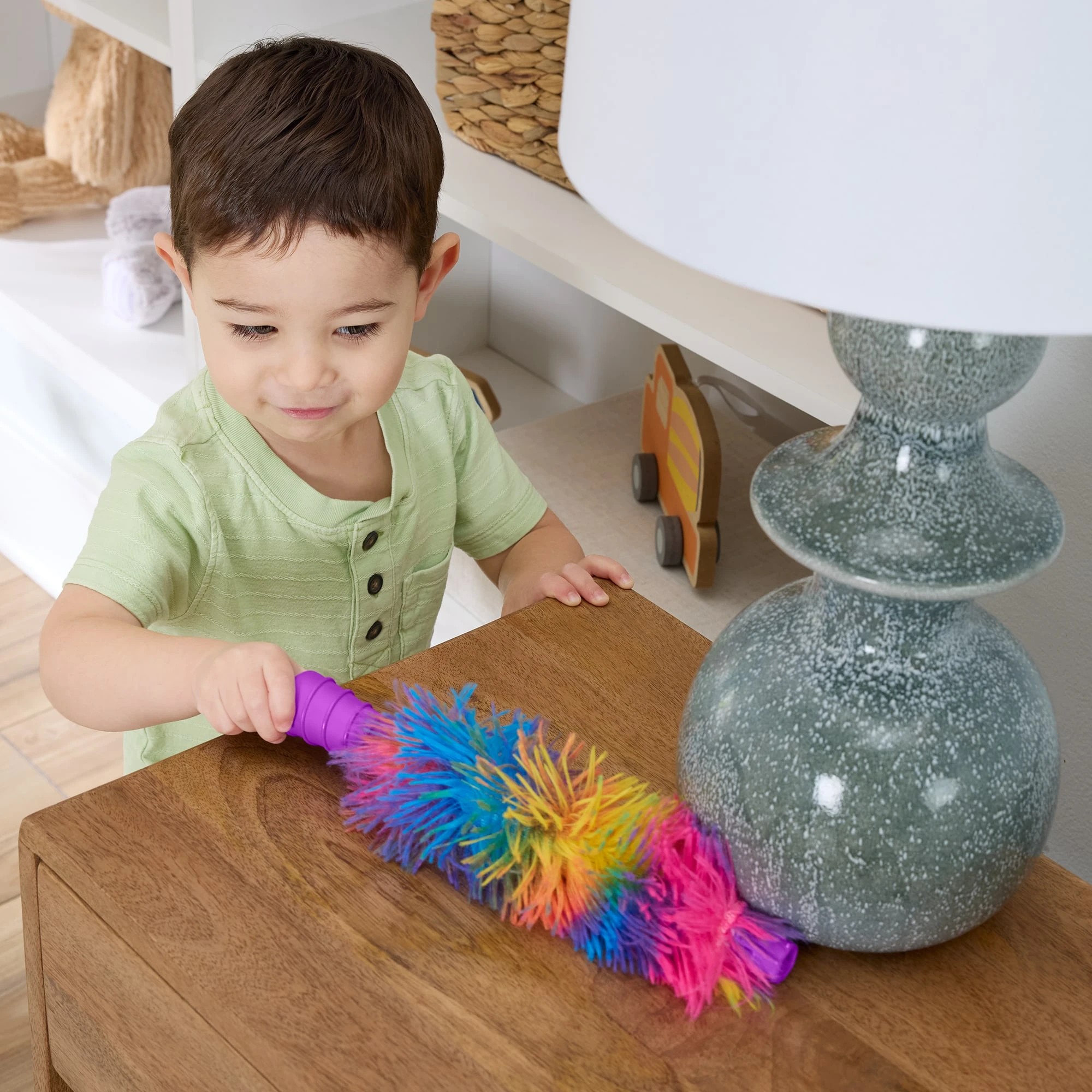 5 Fisher-Price Laugh and Learn 2-in-1 Vacuum, 5 of 6