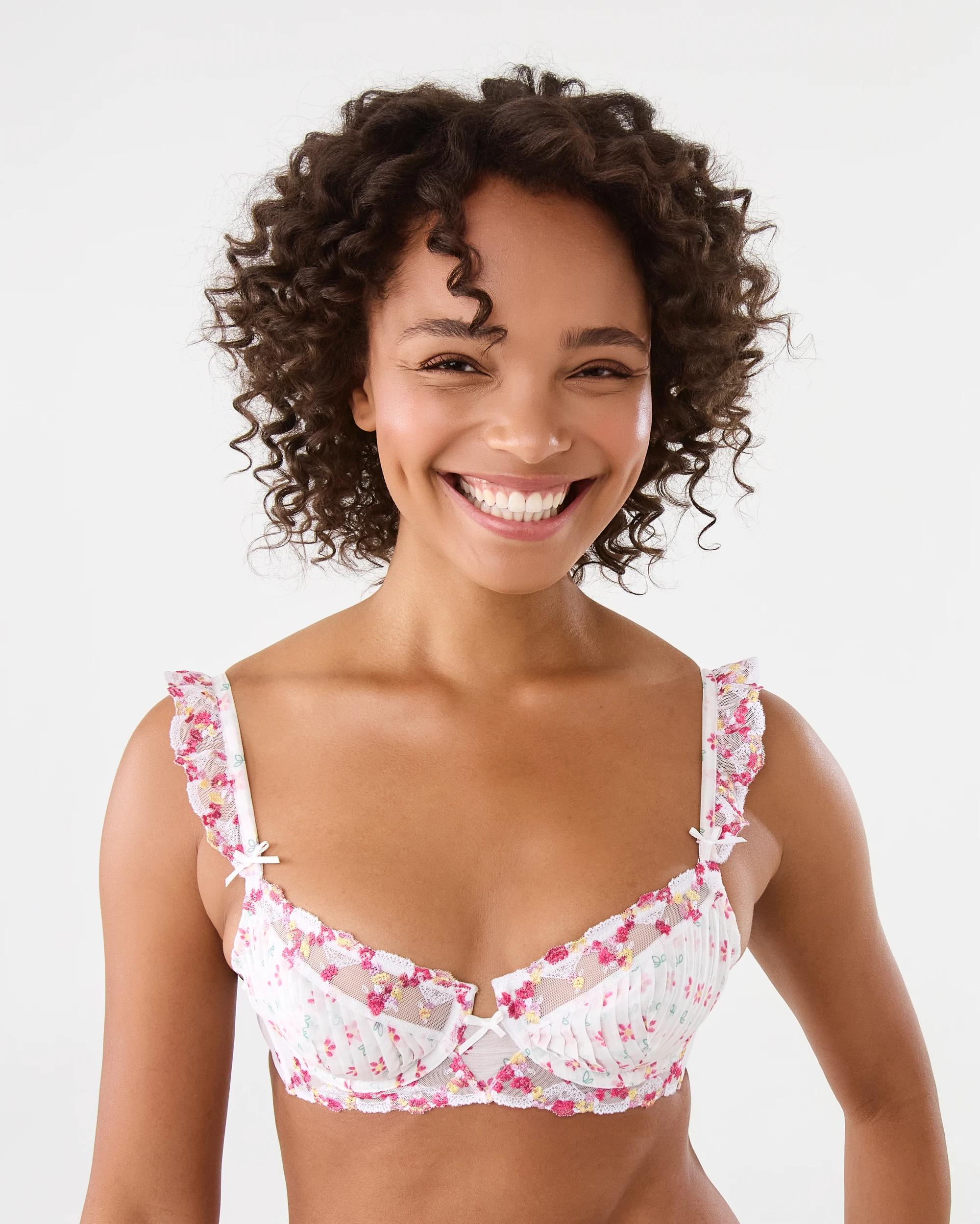 1 Co-ordinated Embroidered Mesh Soft Cup Bra Flrl Wht