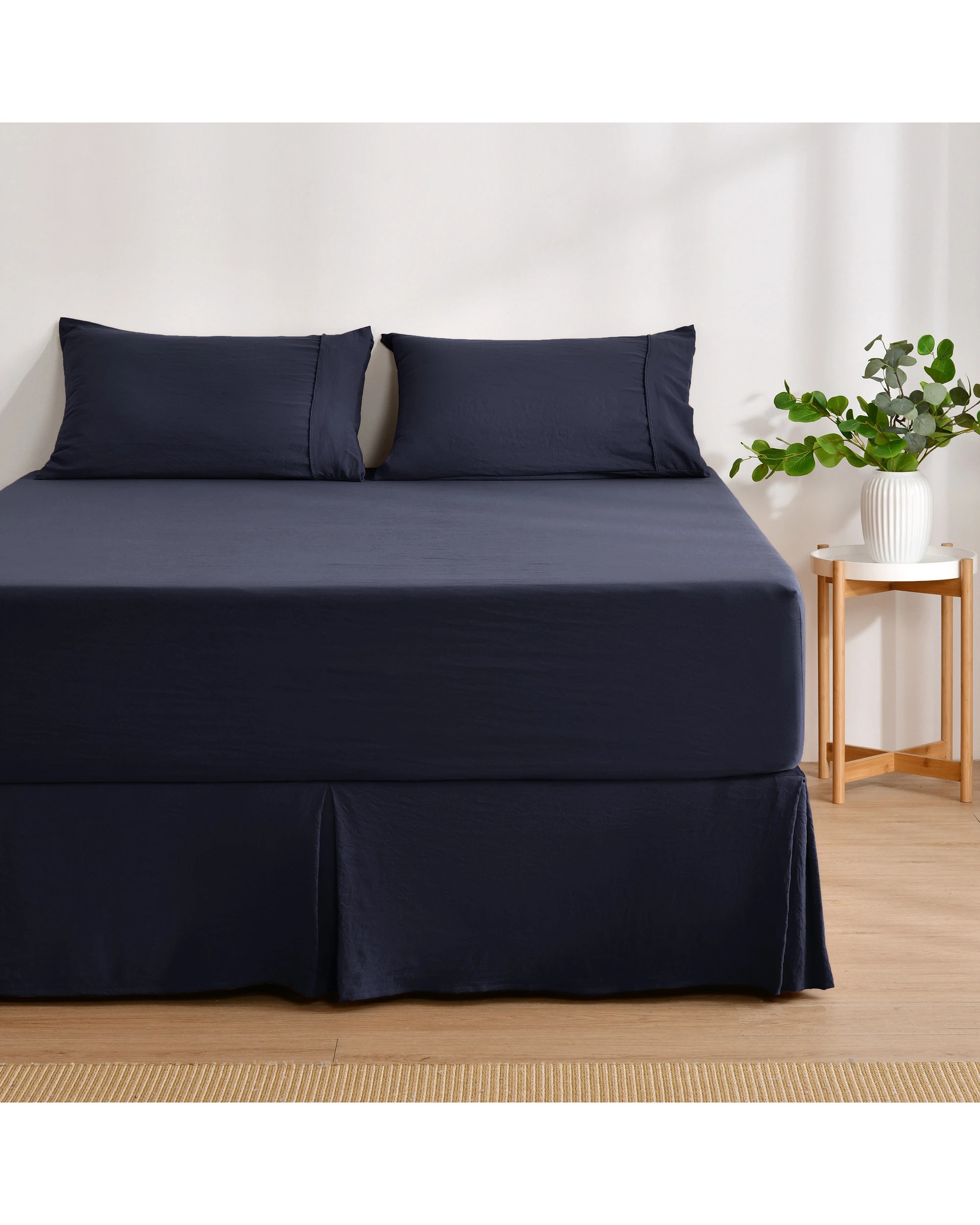 4 Dreamaker Superfine Washed Microfibre Pleated Valance - Queen Bed - Navy, 4 of 9